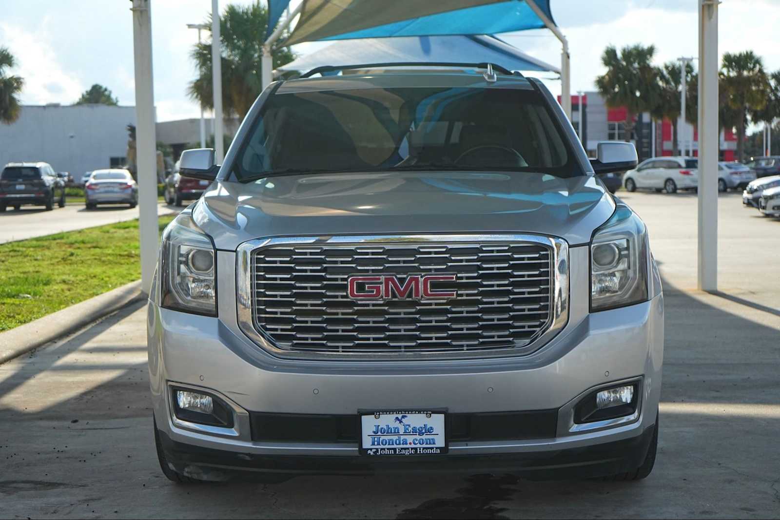 Thumbnail: 2019 GMC Yukon XL - 6