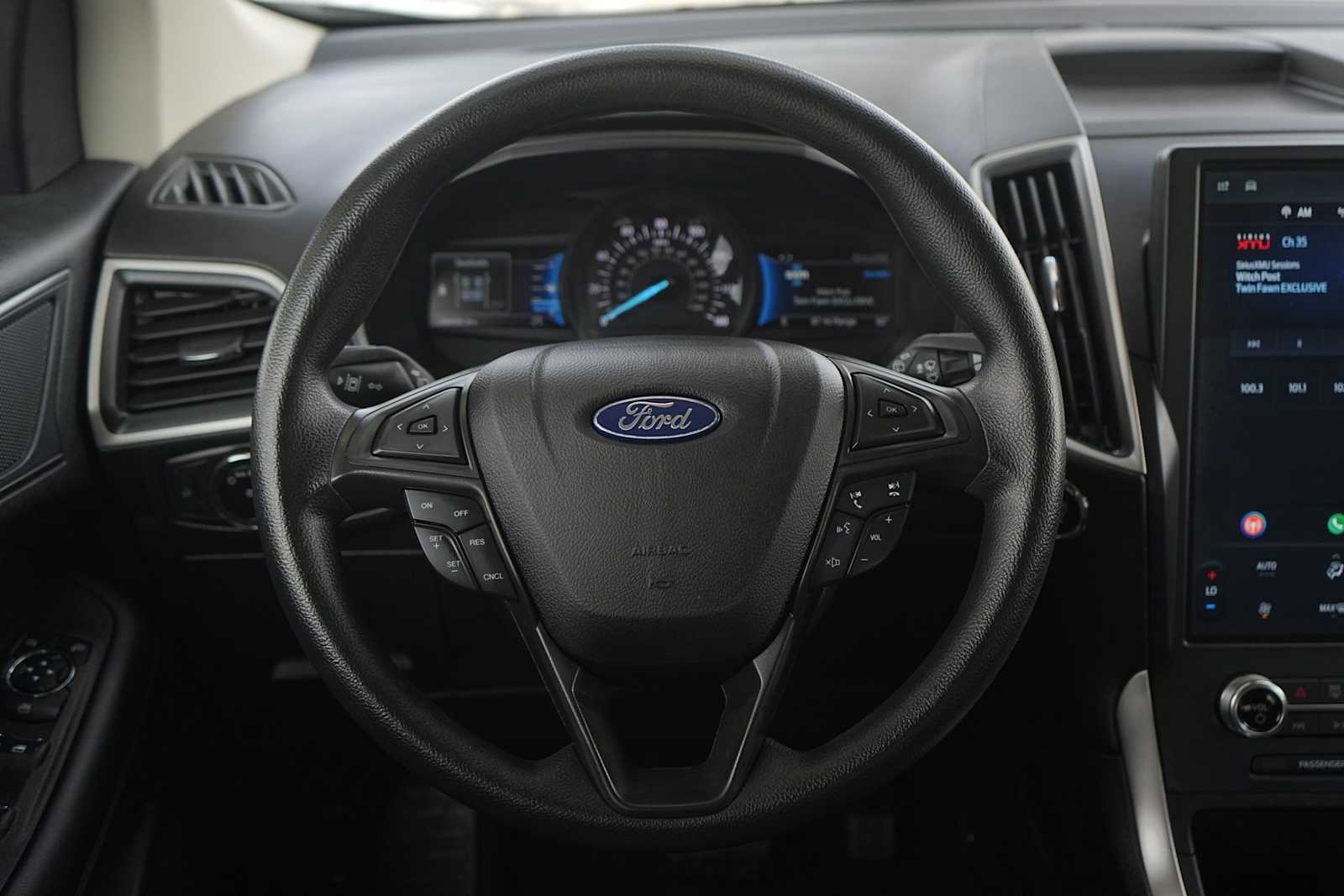 Thumbnail: 2023 Ford Edge - 16