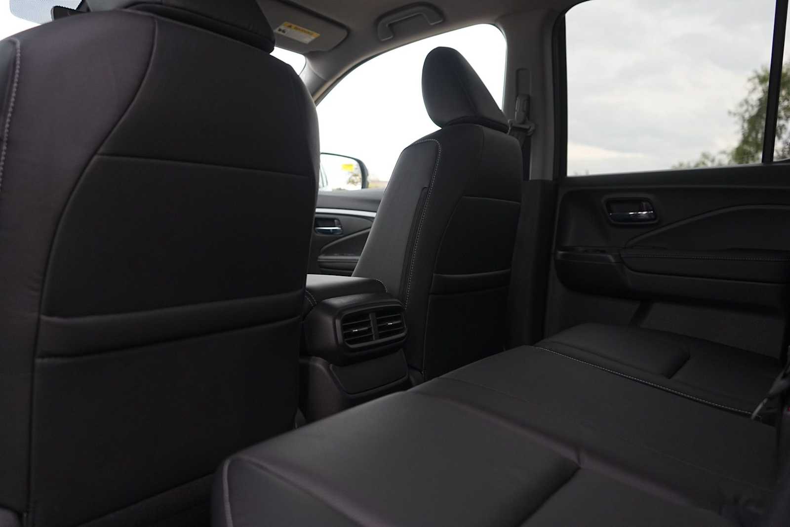 Thumbnail: 2026 Honda Ridgeline - 12