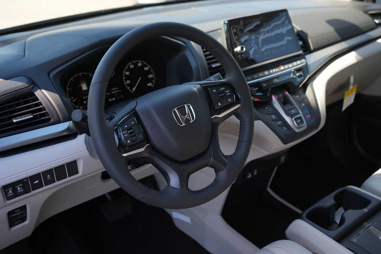 Thumbnail: 2026 Honda Odyssey - 2