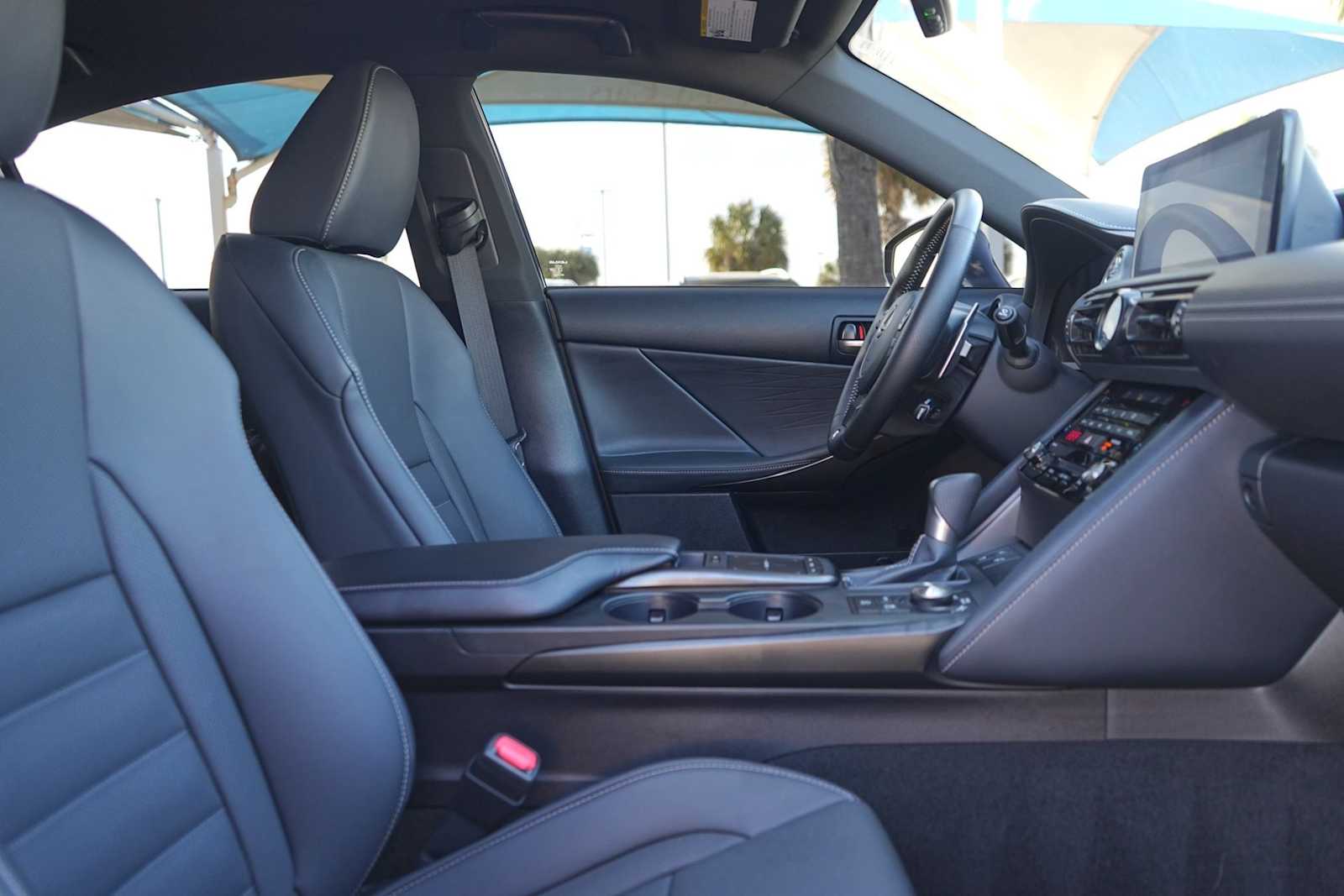 Thumbnail: 2024 Lexus IS - 15