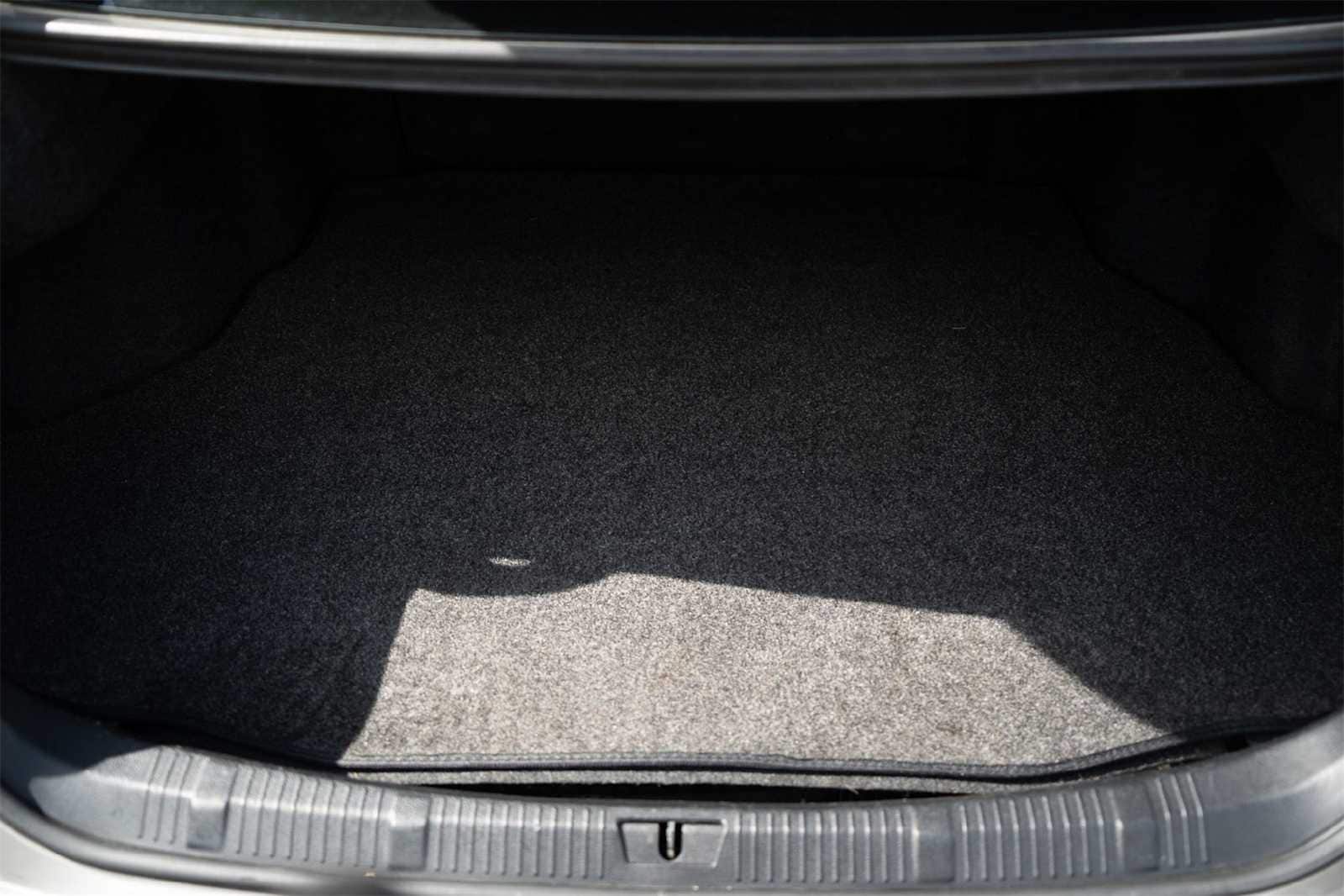 Thumbnail: 2014 Toyota Avalon - 16