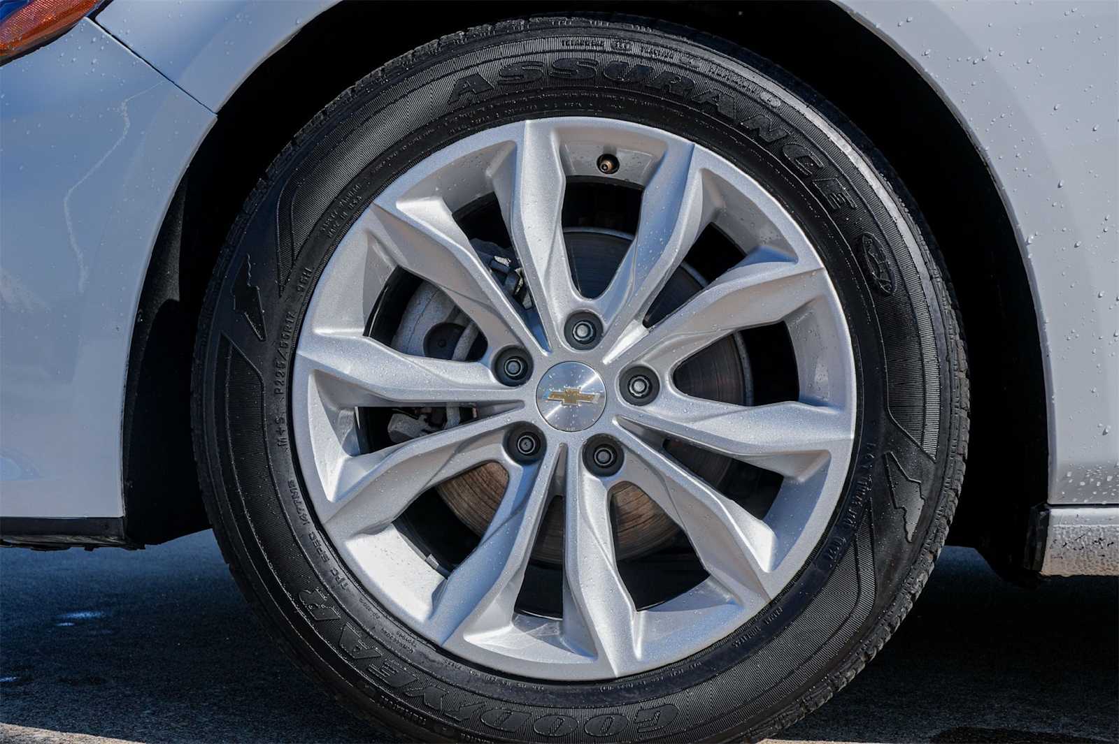 Thumbnail: 2025 Chevrolet Malibu - 8