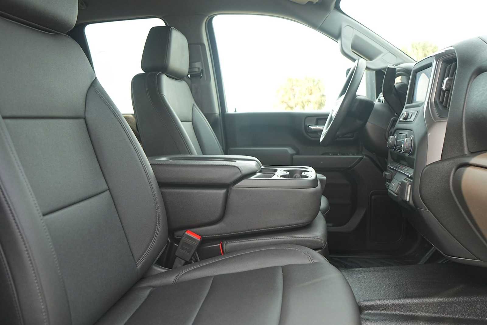 Thumbnail: 2024 Chevrolet Silverado 2500 - 15