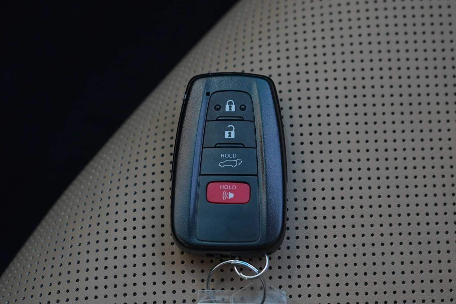 Thumbnail: 2024 Toyota RAV4 - 28