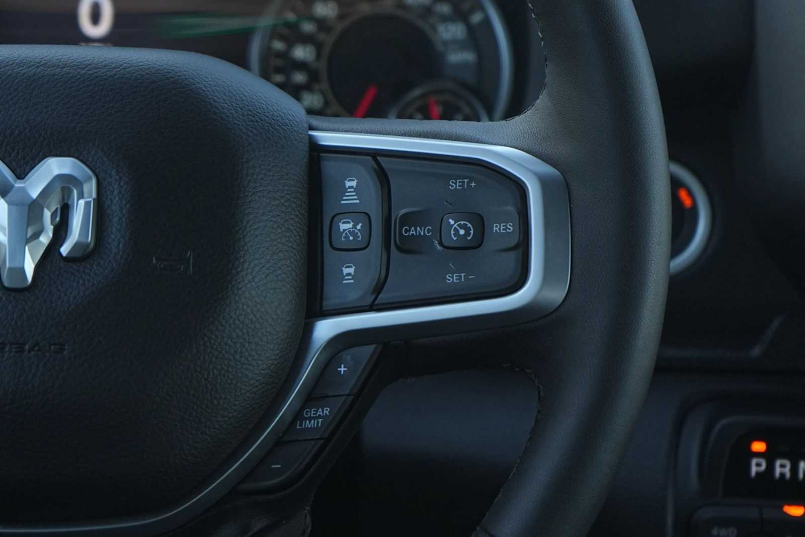 Thumbnail: 2025 RAM 1500 - 18