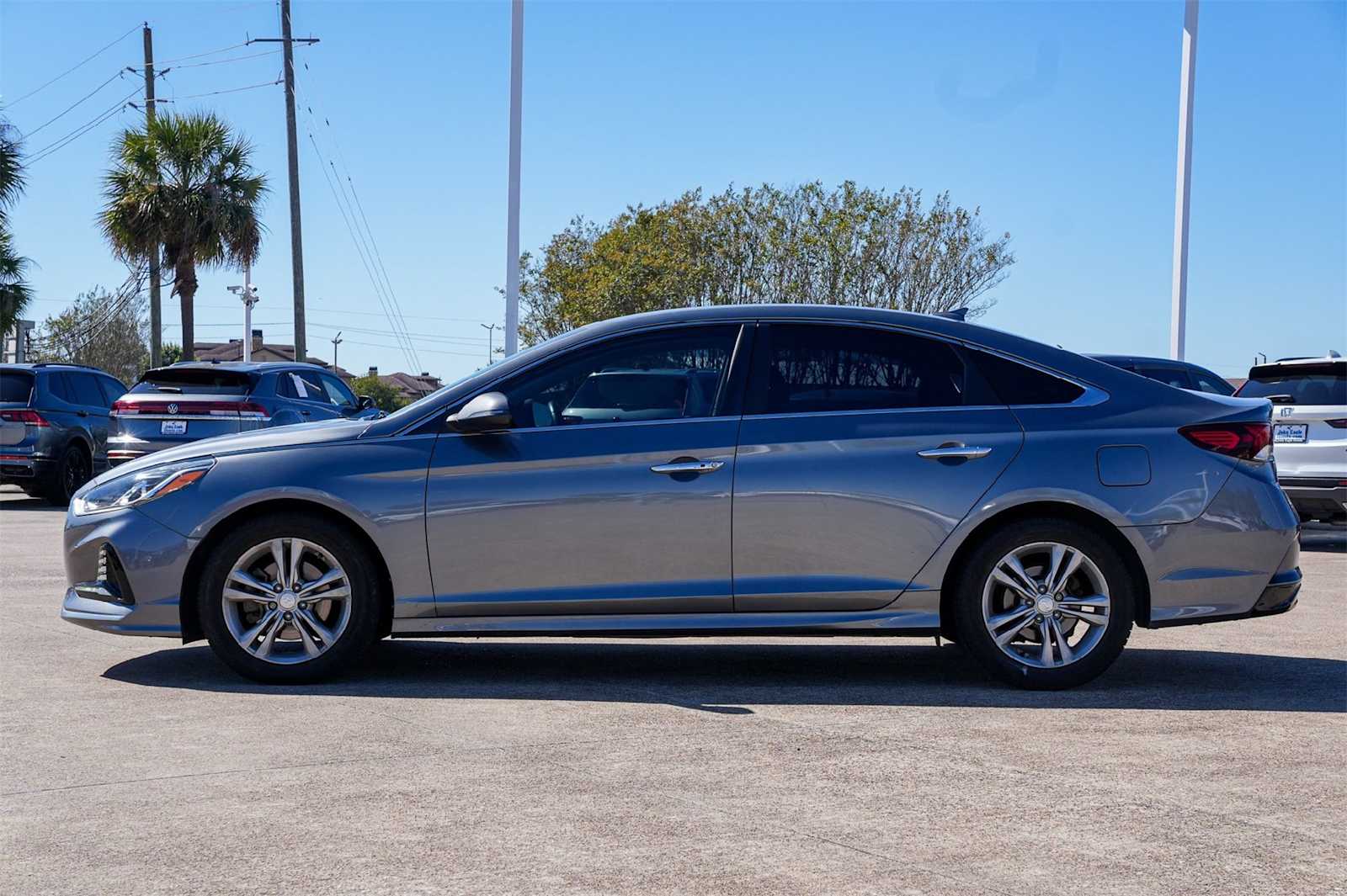 2018 Hyundai Sonata SEL photo 2