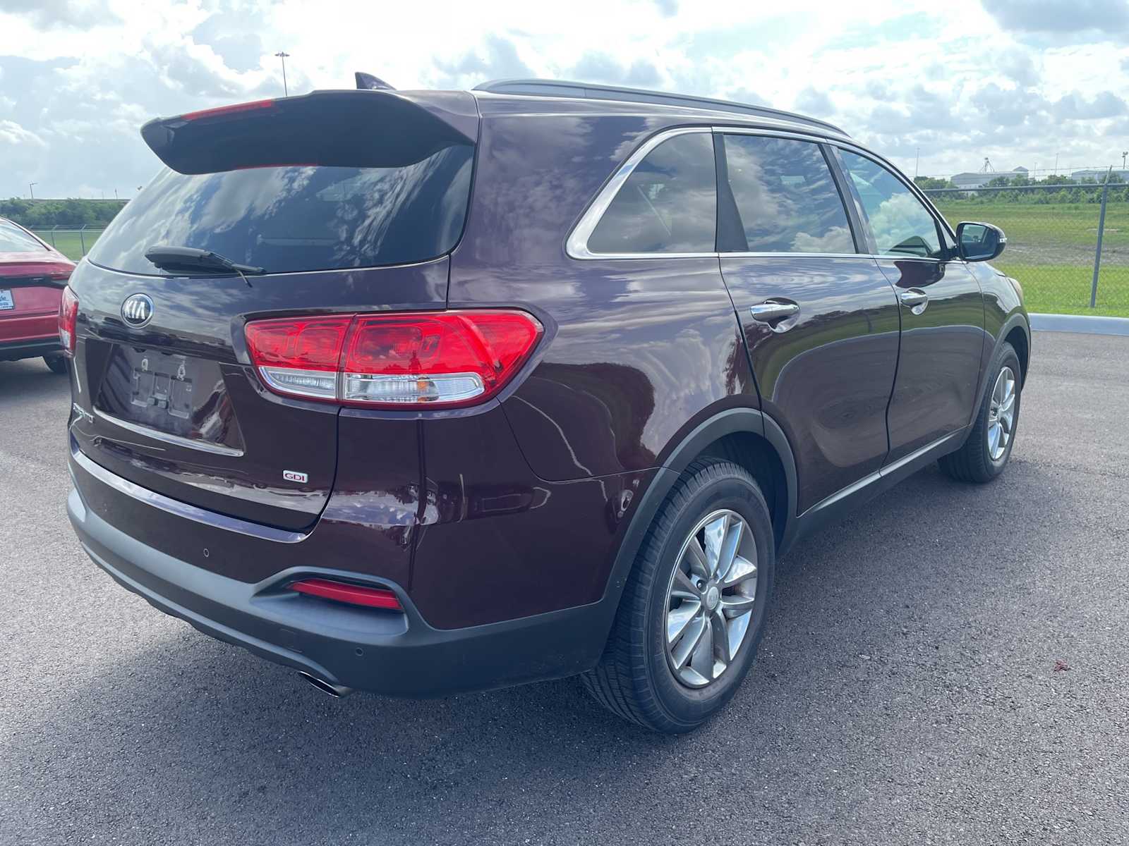 Thumbnail: 2016 Kia Sorento - 3