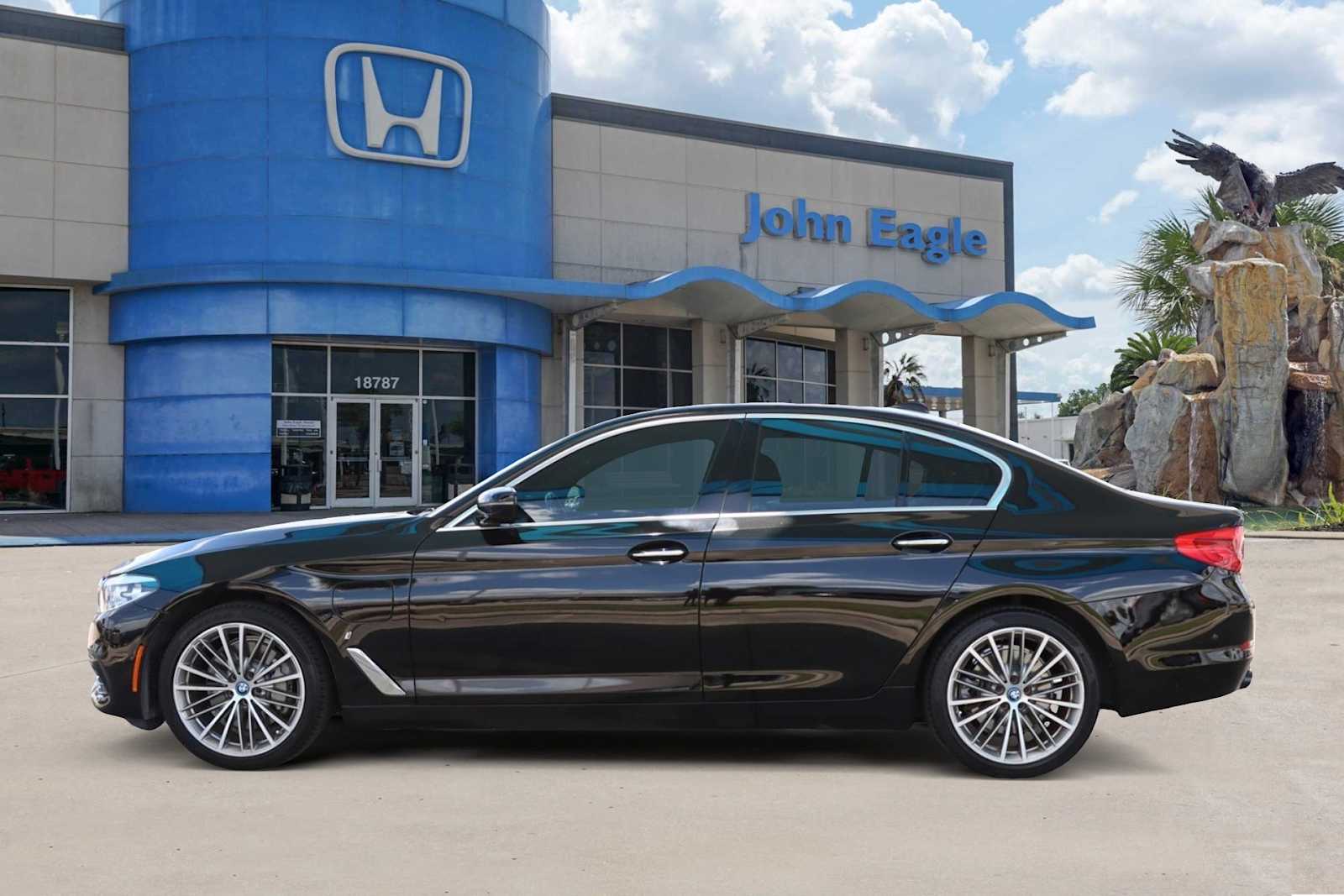Thumbnail: 2018 BMW 5 Series - 3