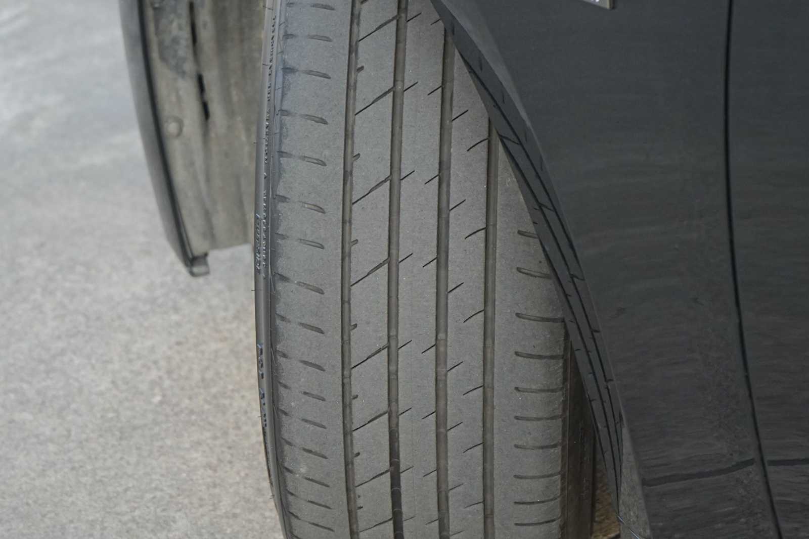 Thumbnail: 2024 Lexus IS - 29