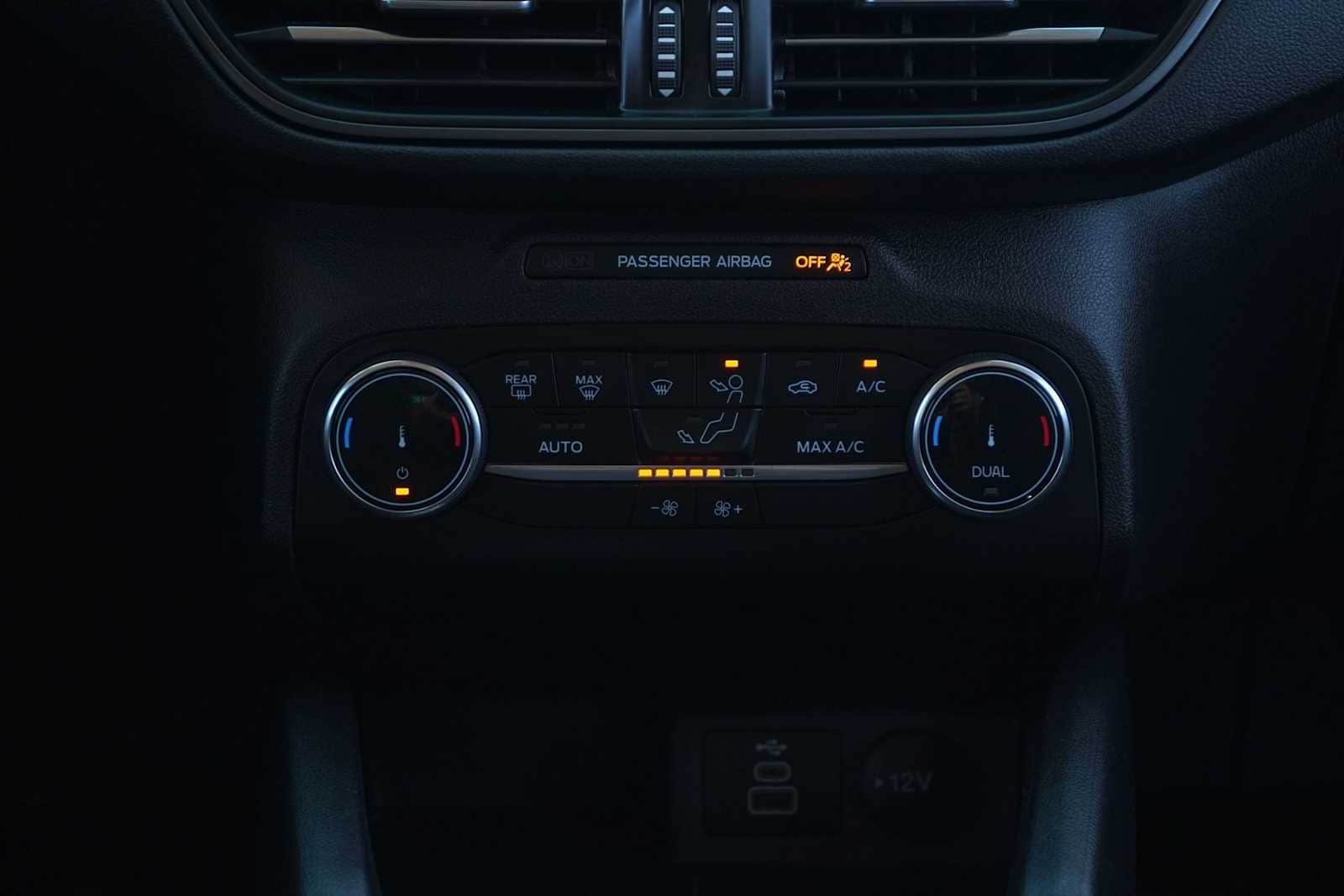 Thumbnail: 2024 Ford Escape - 23