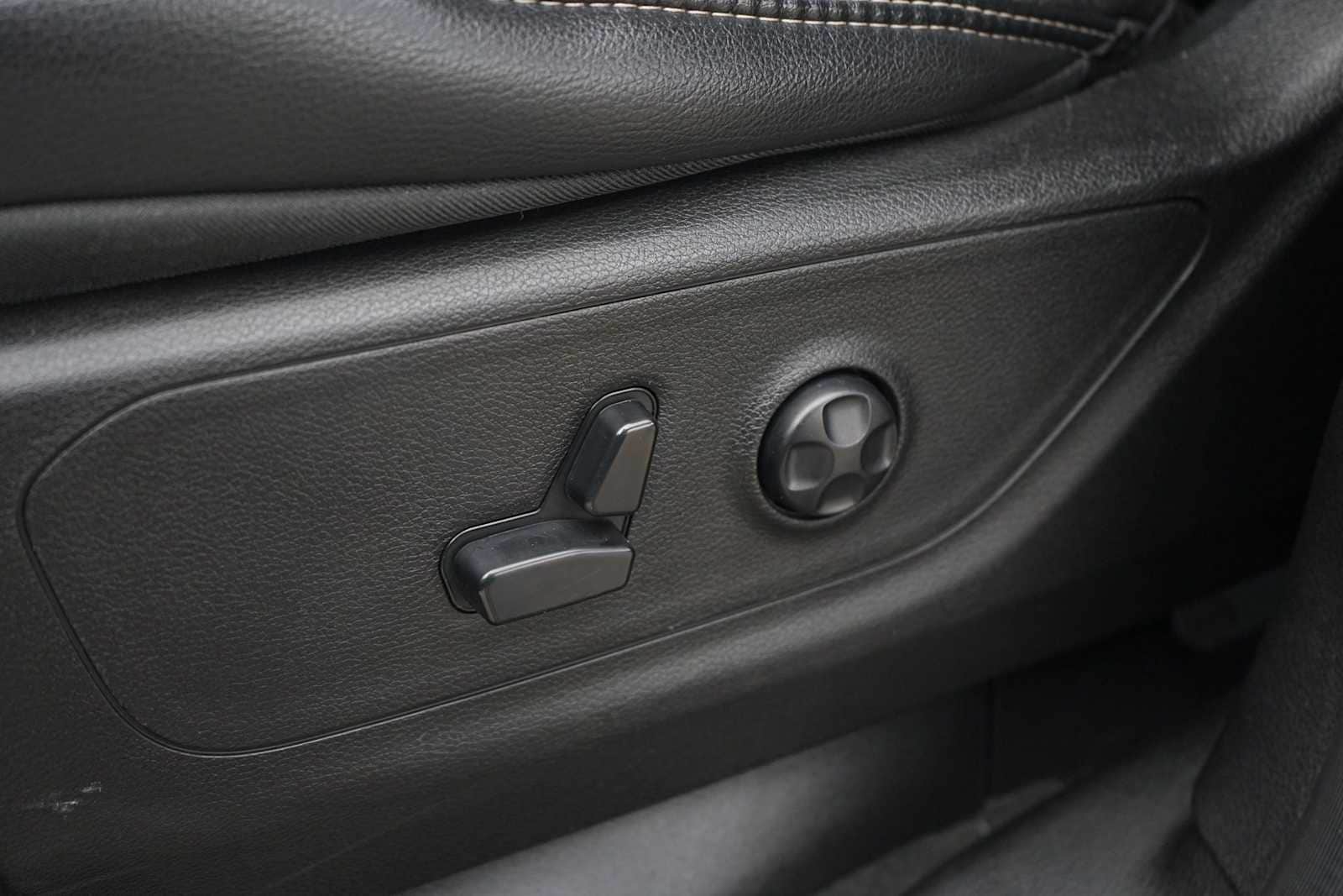 Thumbnail: 2020 RAM 1500 - 12