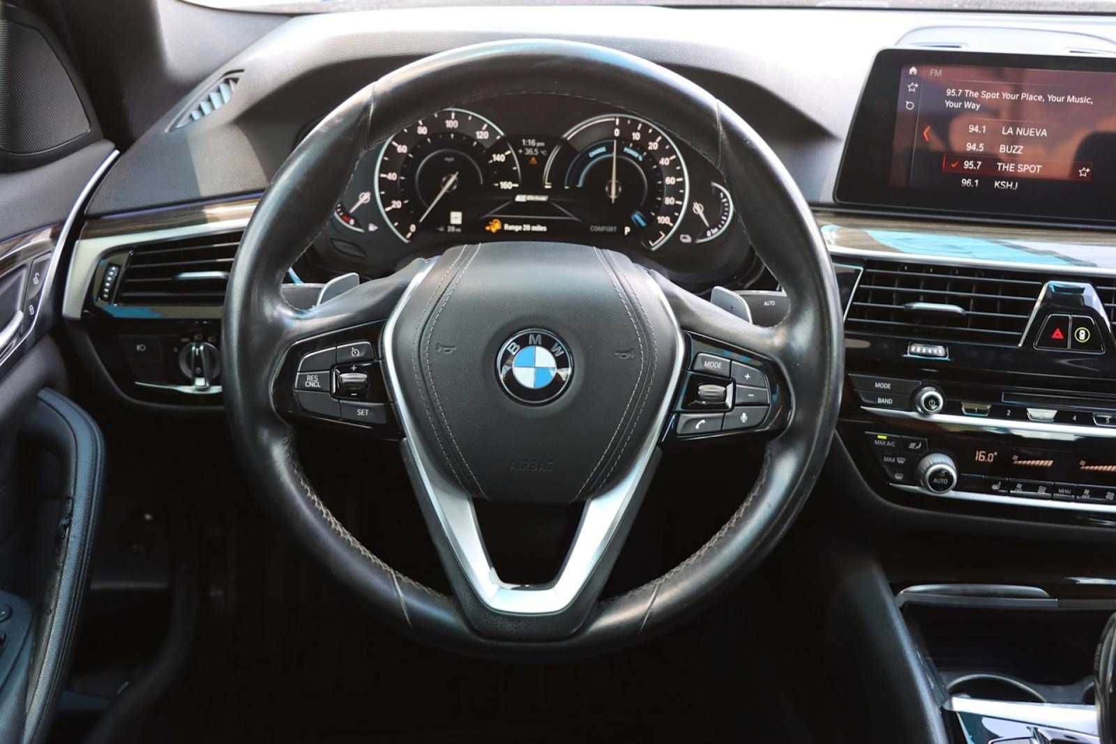 Thumbnail: 2018 BMW 5 Series - 15