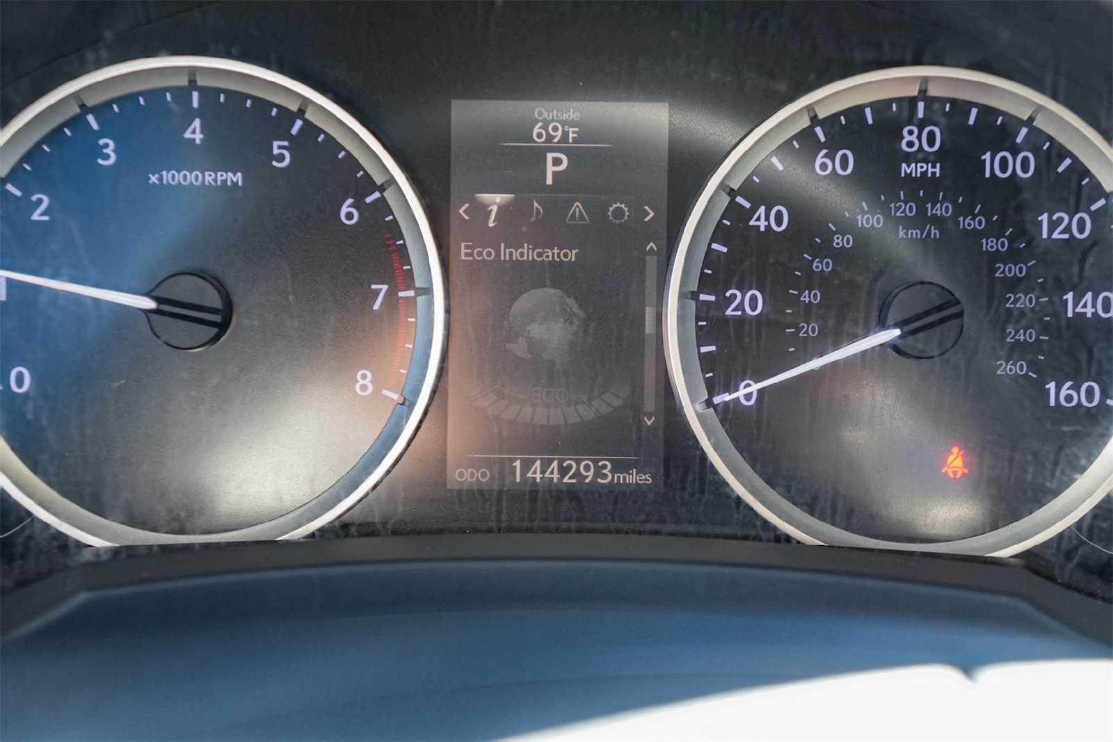 Thumbnail: 2015 Lexus IS - 18