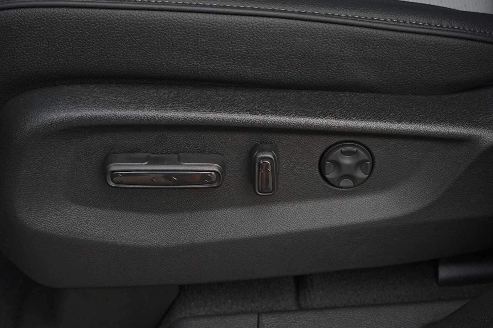 Thumbnail: 2026 Honda Odyssey - 12
