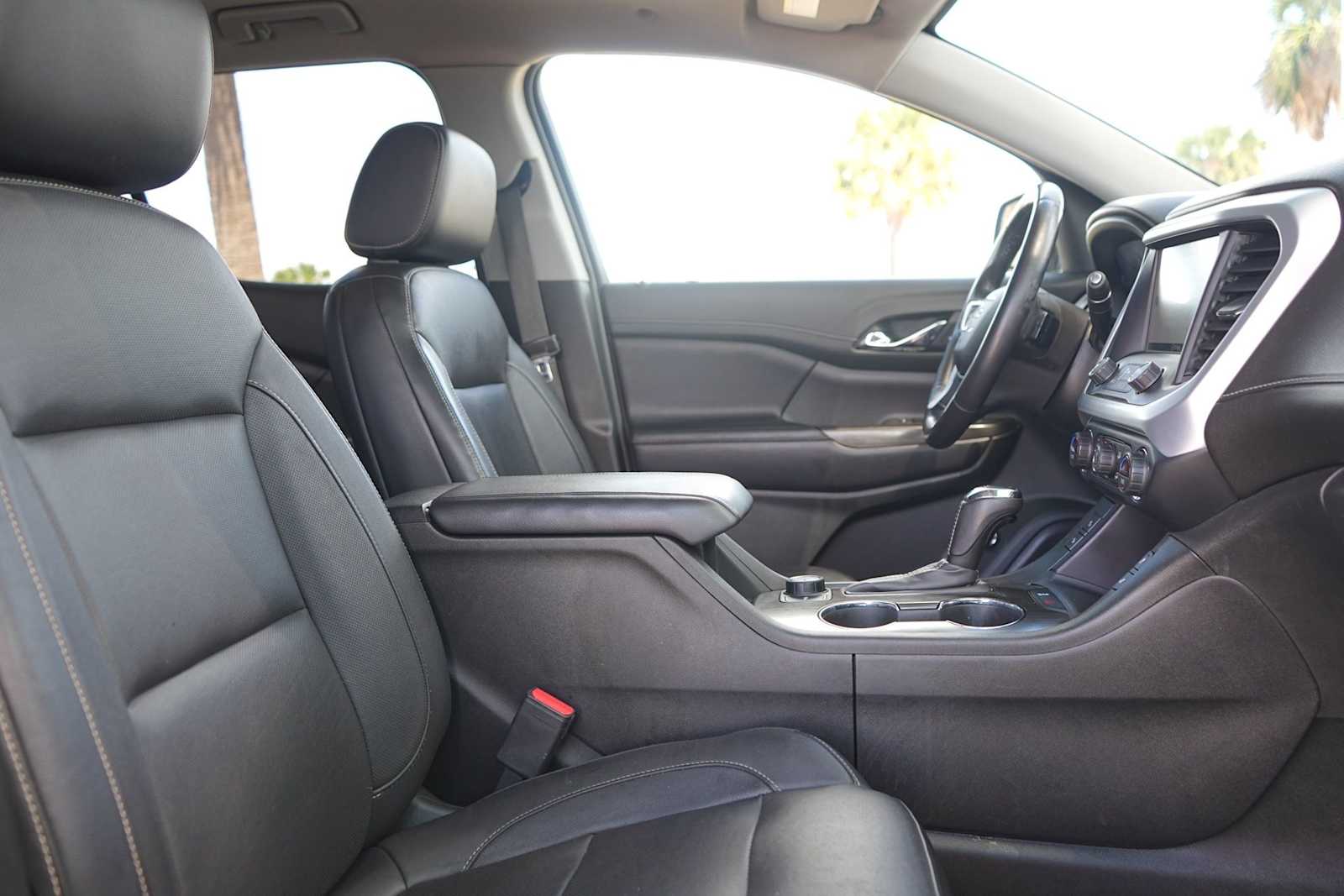 Thumbnail: 2019 GMC Acadia - 15