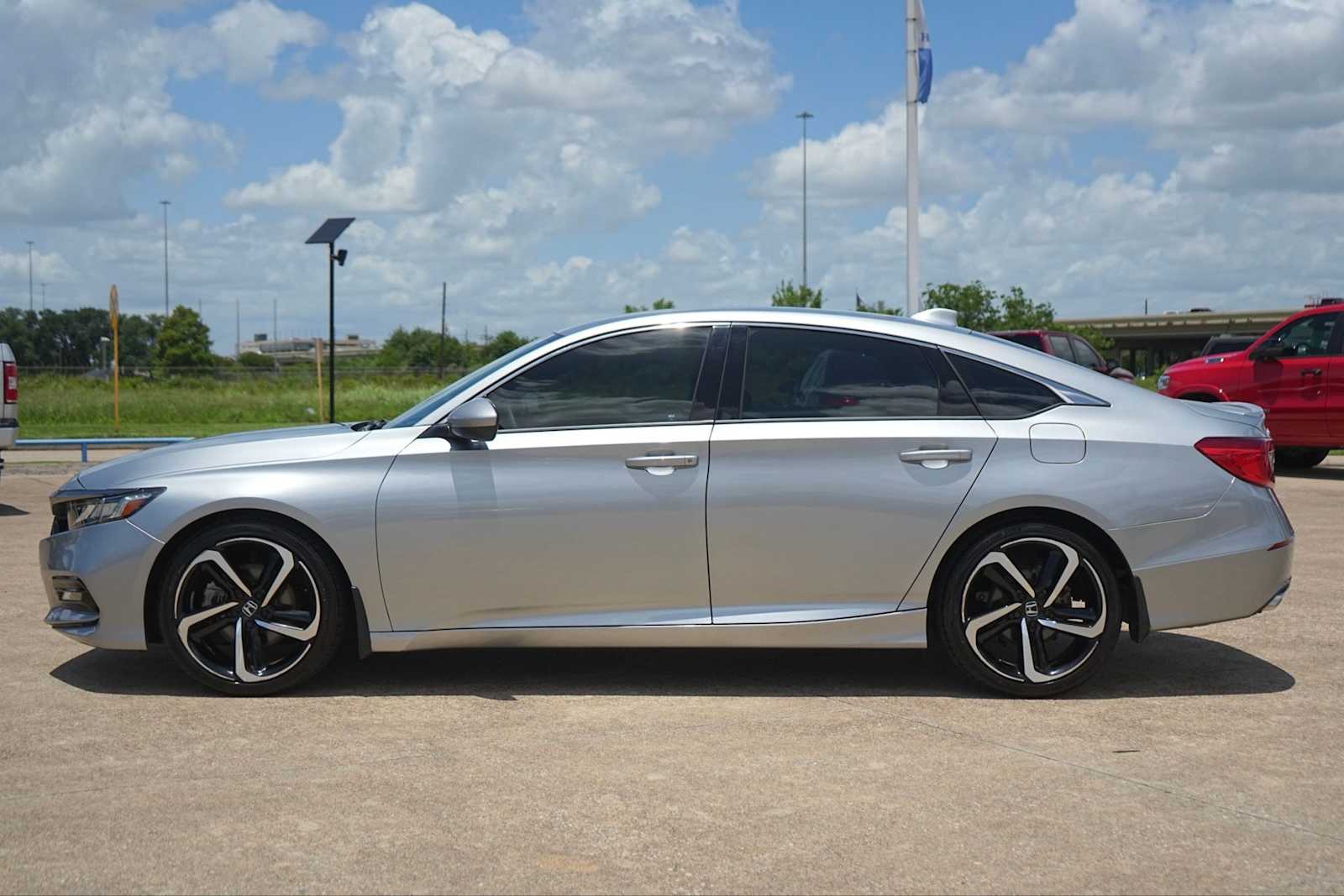 Thumbnail: 2018 Honda Accord - 3