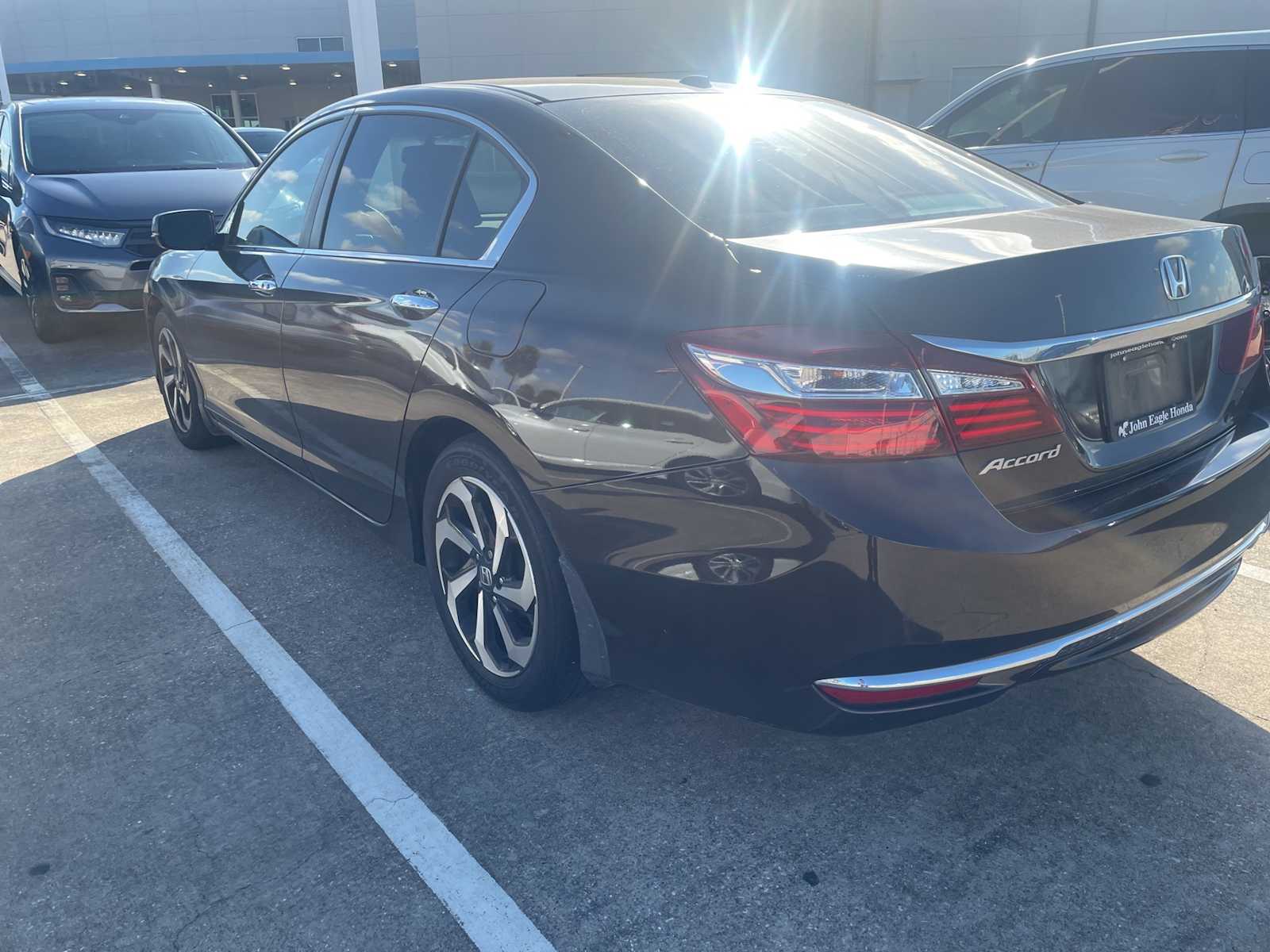 Thumbnail: 2017 Honda Accord - 2