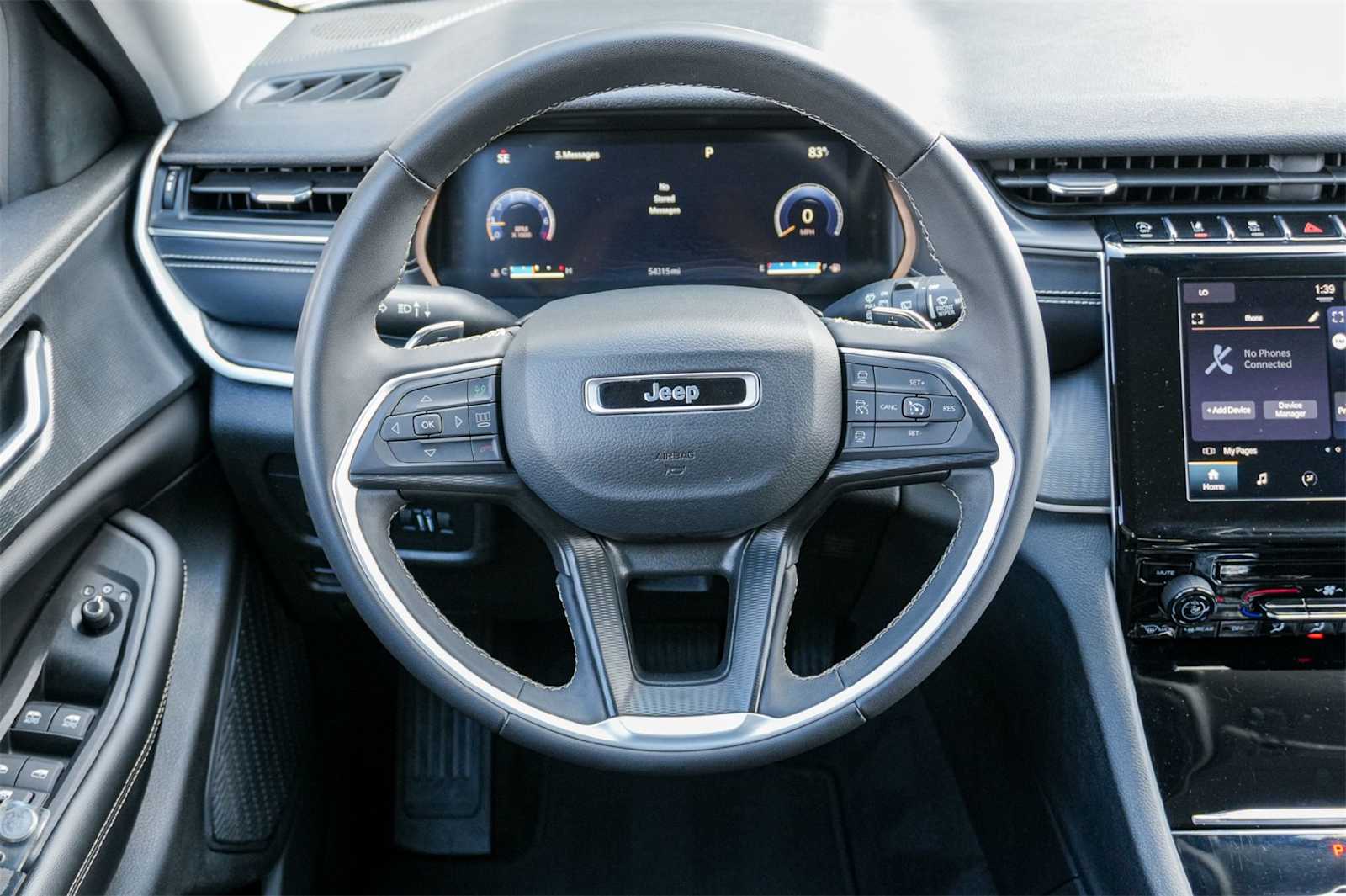 Thumbnail: 2023 Jeep Grand Cherokee - 14