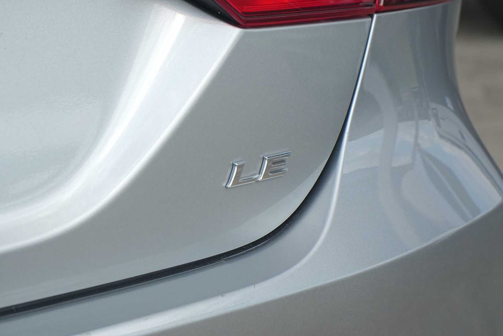 Thumbnail: 2024 Toyota Camry - 8