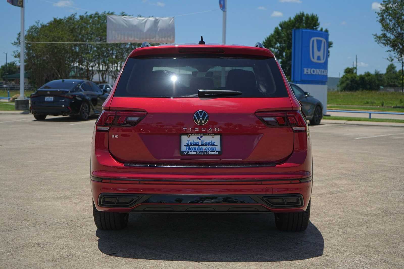 Thumbnail: 2024 Volkswagen Tiguan - 5