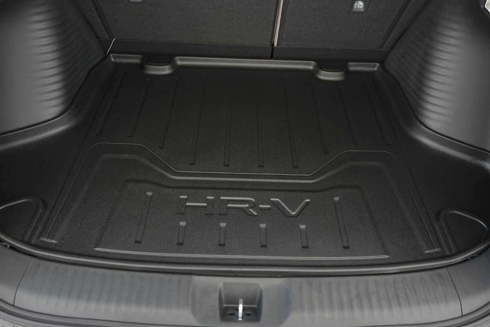 Thumbnail: 2027 Honda HR-V - 20