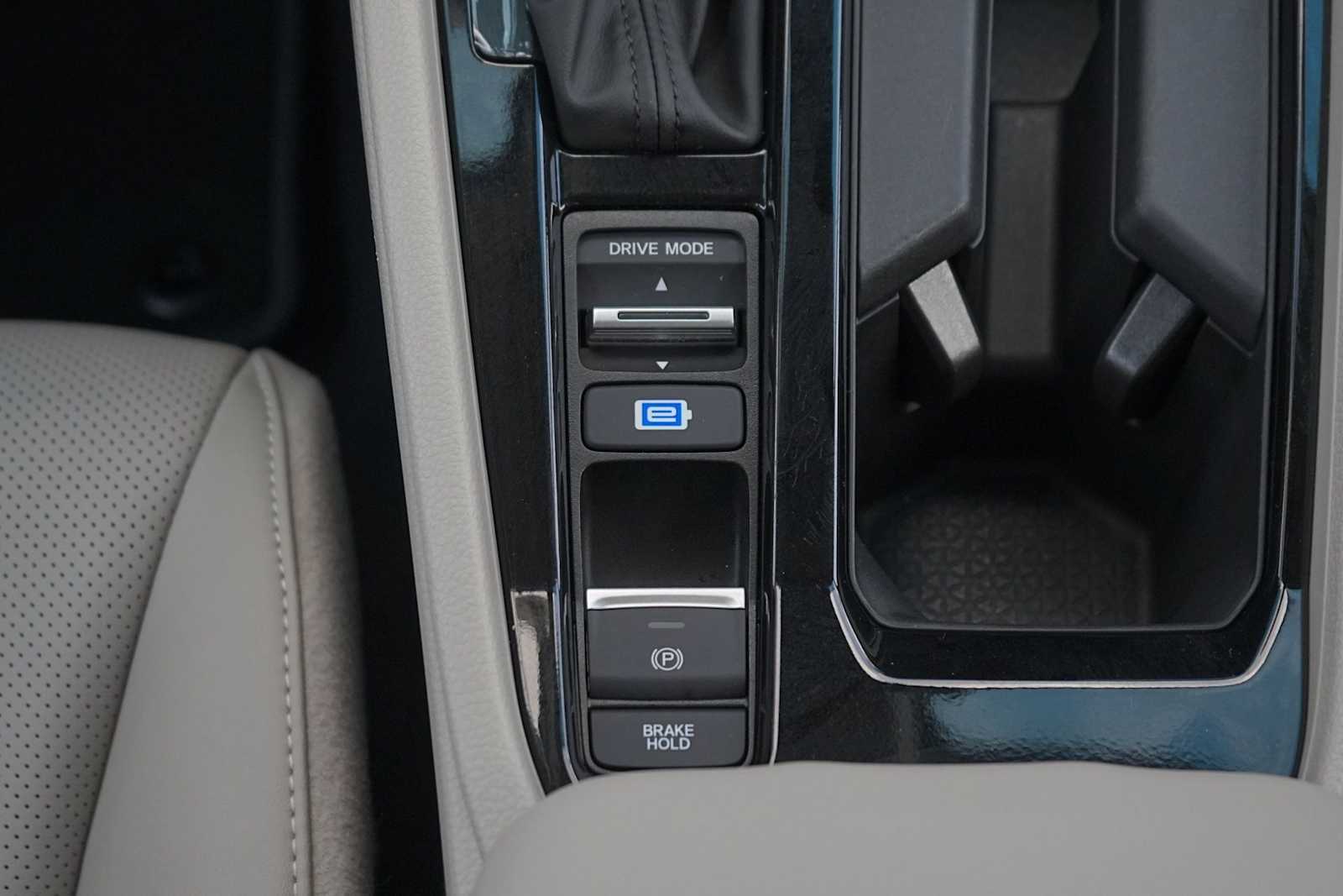 2026 Honda Accord Hybrid EX-L - Photo 21