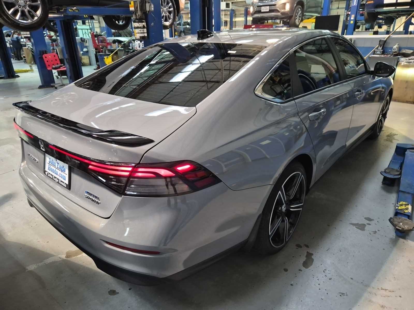 2025 Honda Accord Hybrid Sport photo 3