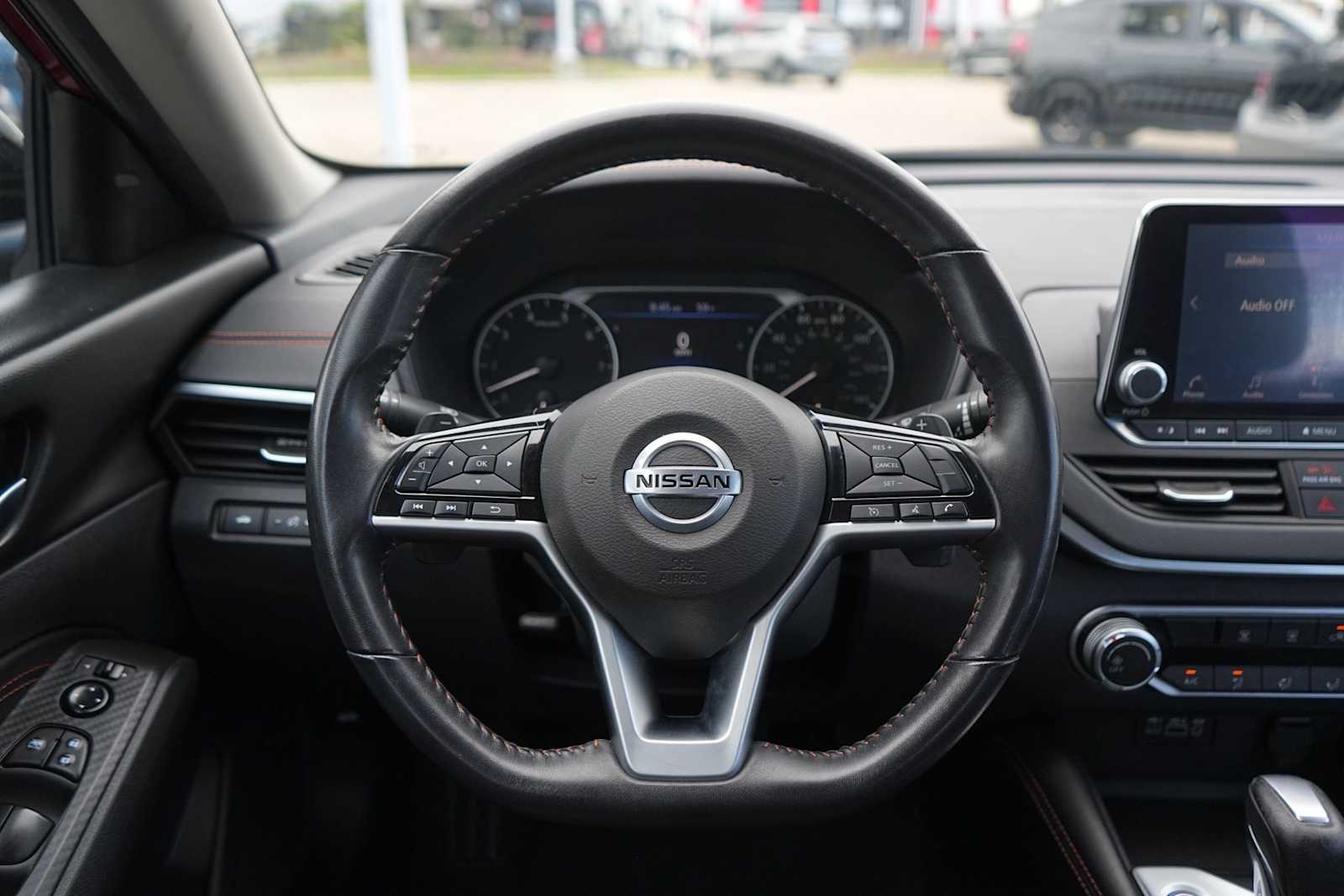 Thumbnail: 2021 Nissan Altima - 16