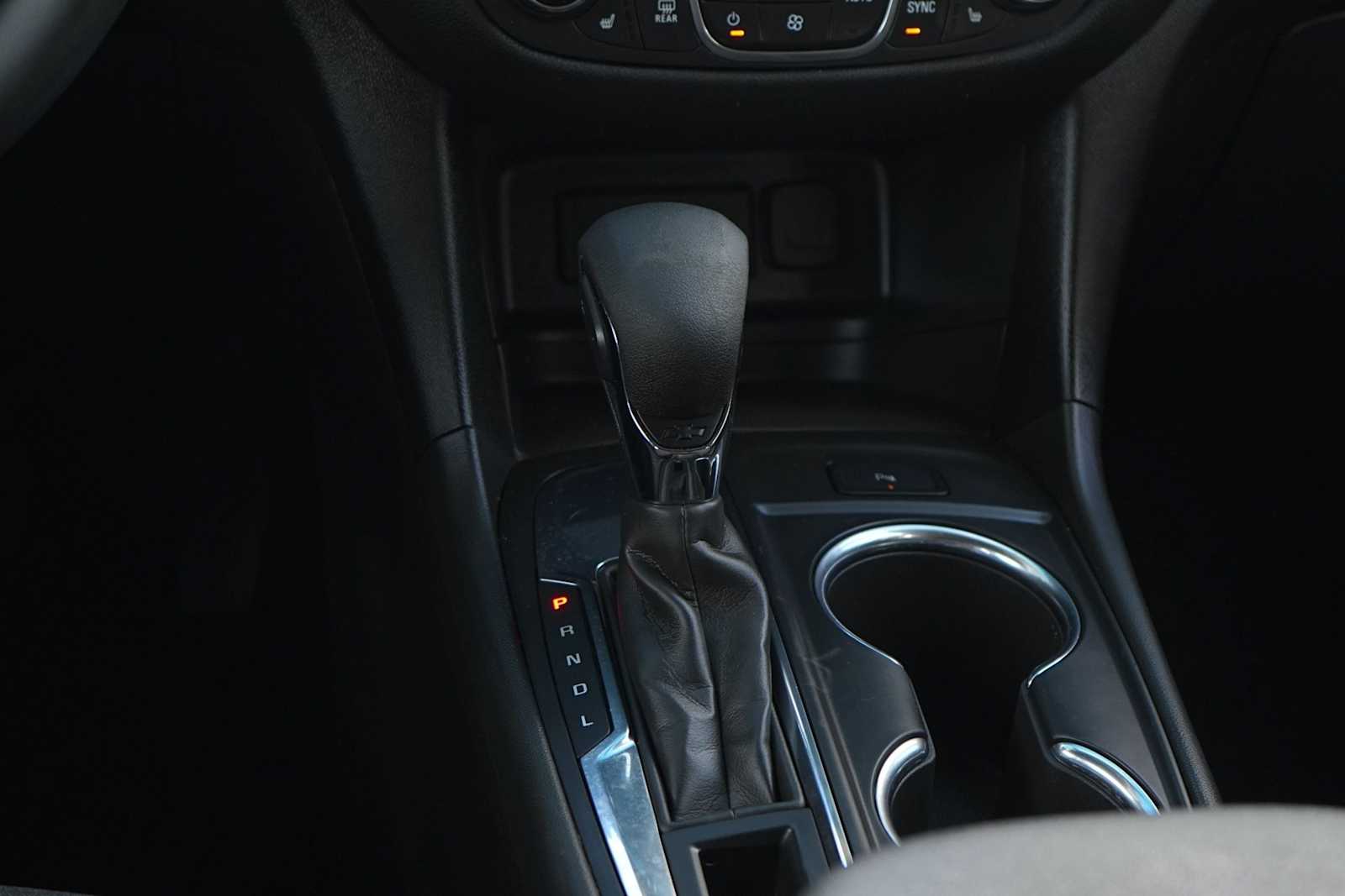 Thumbnail: 2023 Chevrolet Equinox - 21