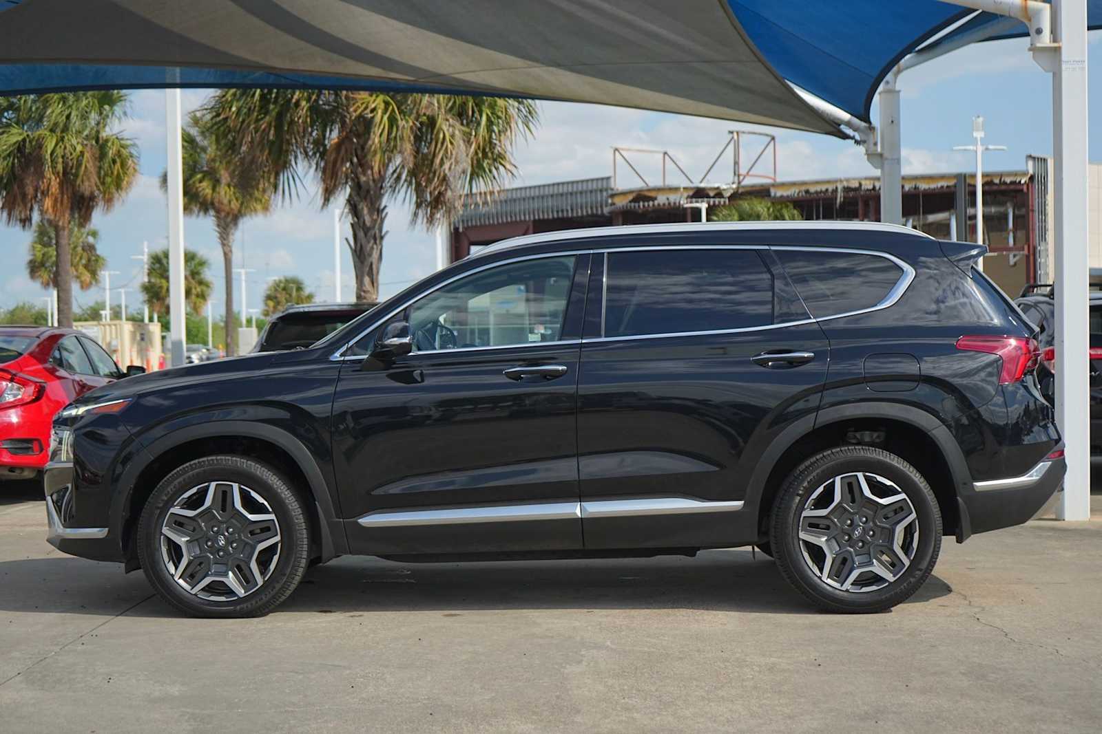 Thumbnail: 2023 Hyundai Santa Fe - 3