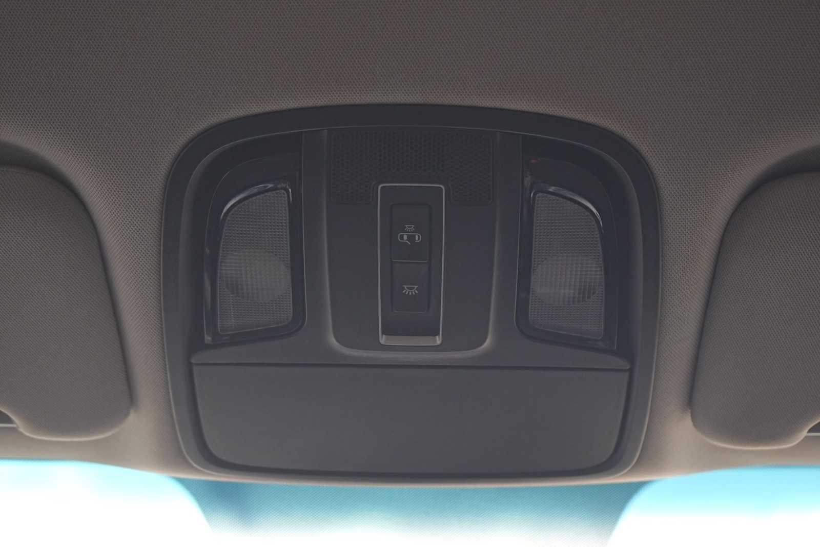 Thumbnail: 2019 Kia Sorento - 24