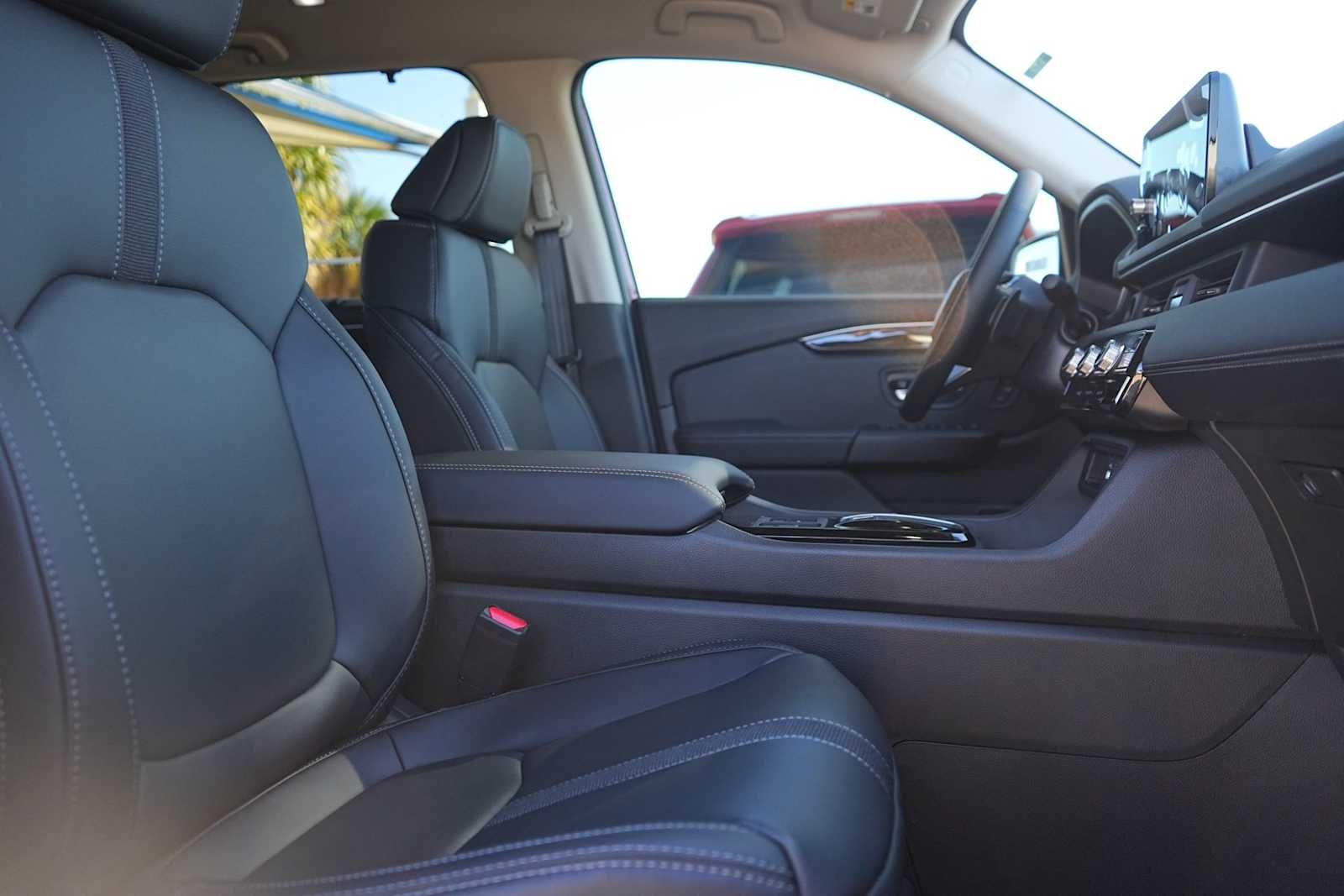 Thumbnail: 2025 Honda Pilot - 14