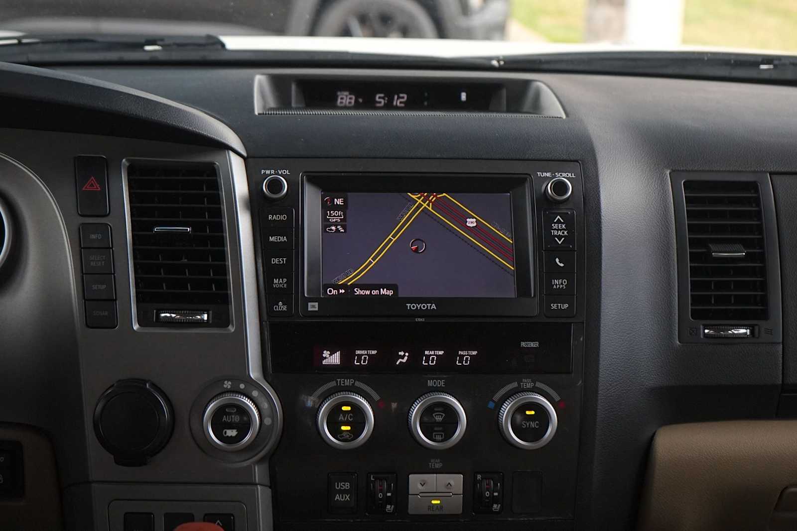 Thumbnail: 2013 Toyota Sequoia - 19