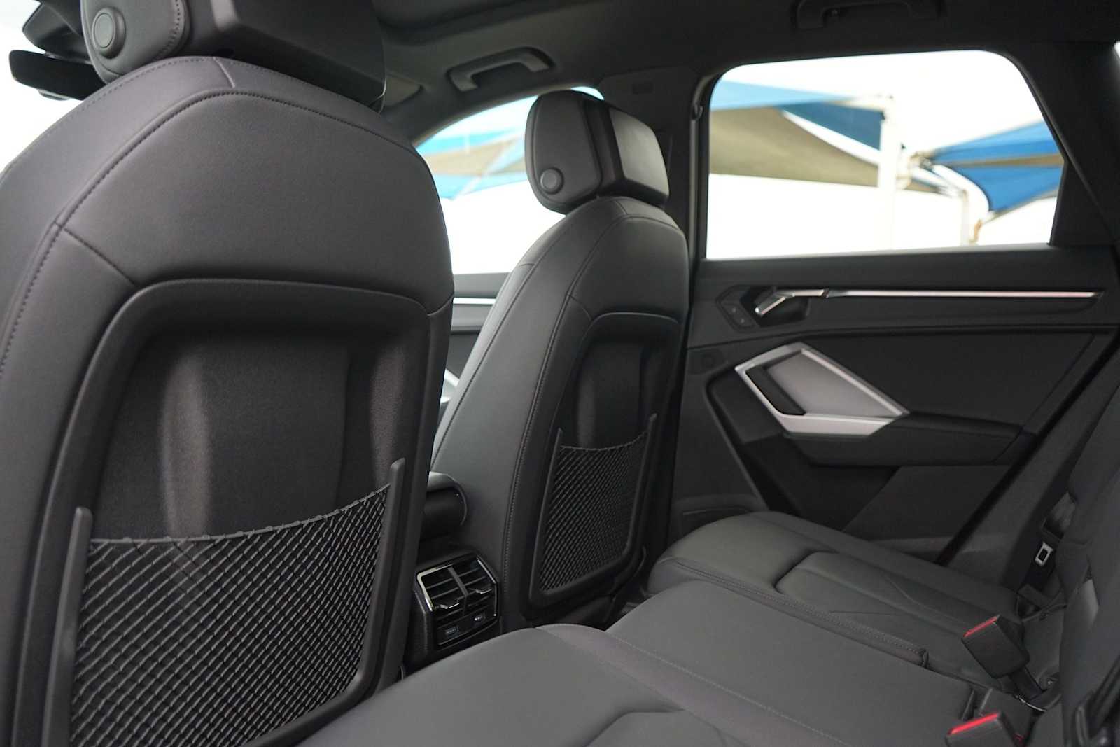 Thumbnail: 2023 Audi Q3 - 13