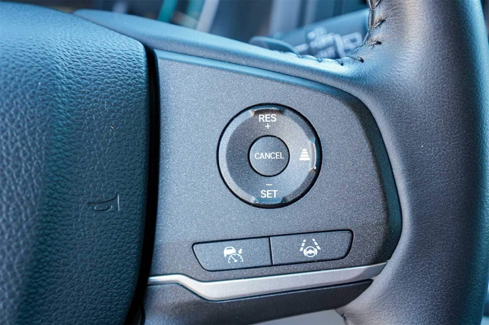 Thumbnail: 2024 Honda Odyssey - 26