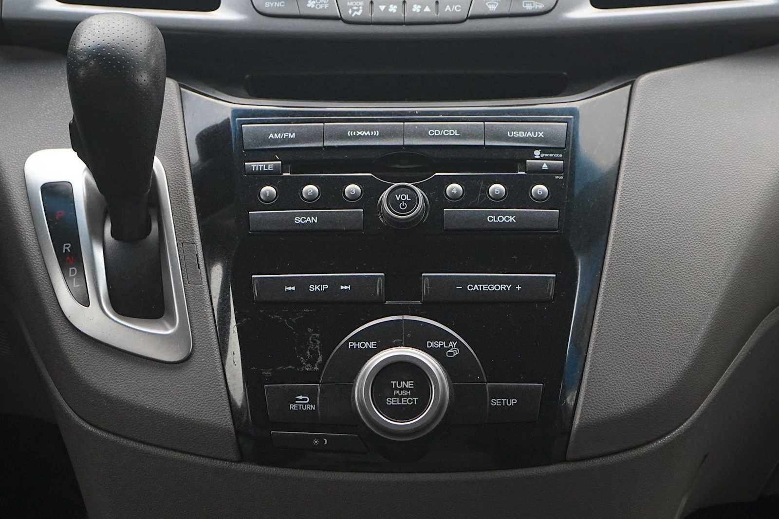 Thumbnail: 2013 Honda Odyssey - 23