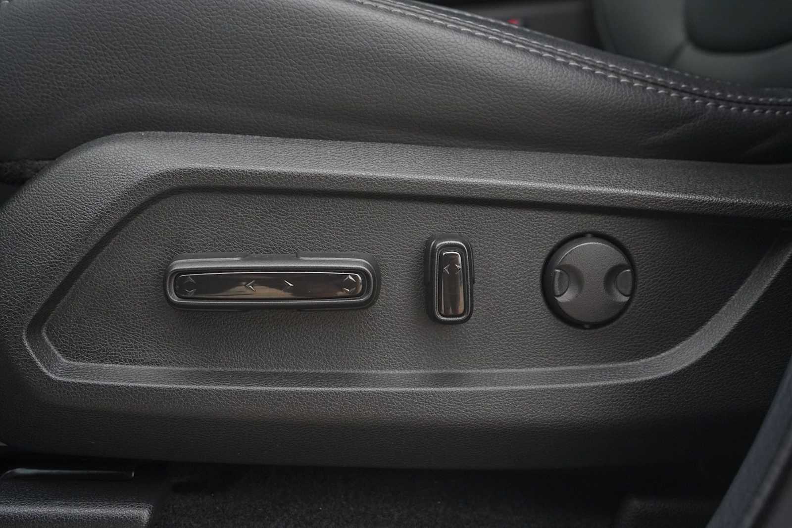 Thumbnail: 2025 Honda Pilot - 12