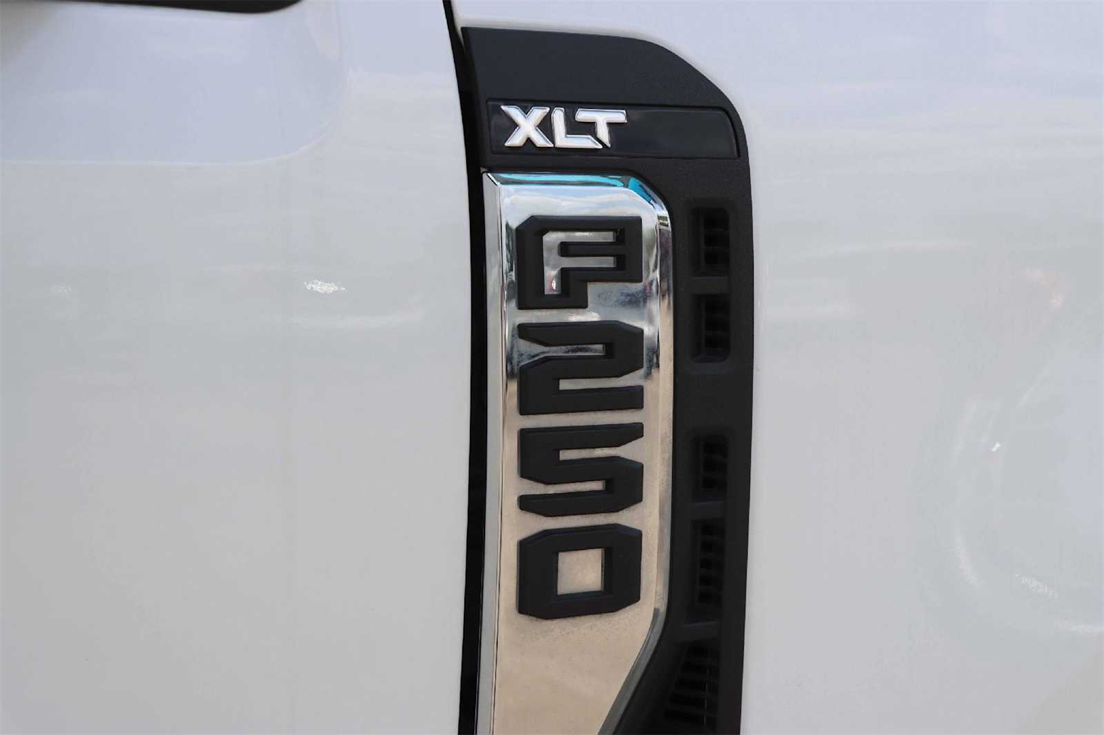 Thumbnail: 2024 Ford F-250 - 8