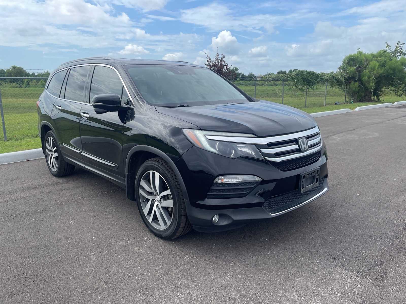 Thumbnail: 2018 Honda Pilot - 6