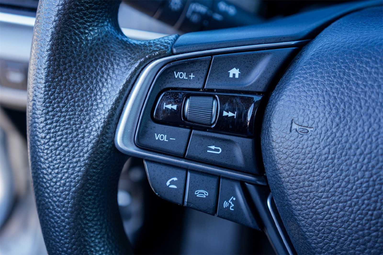 Thumbnail: 2019 Honda Accord - 25