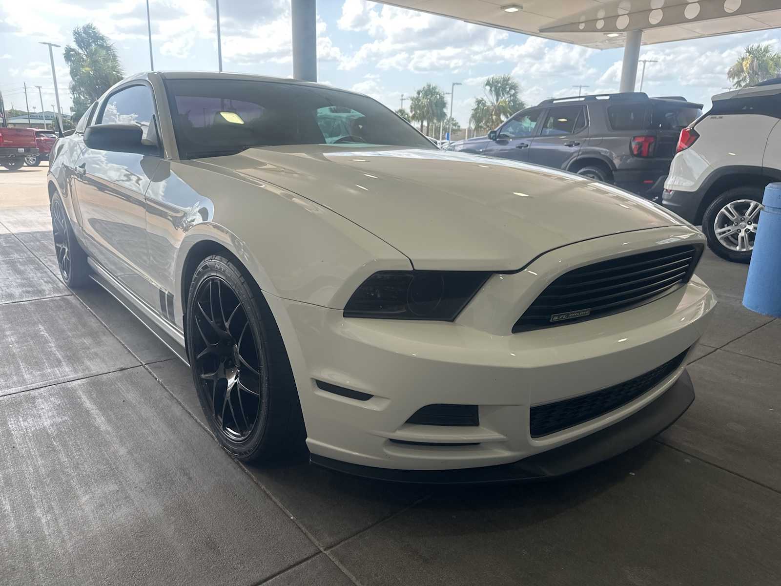 Thumbnail: 2014 Ford Mustang - 5