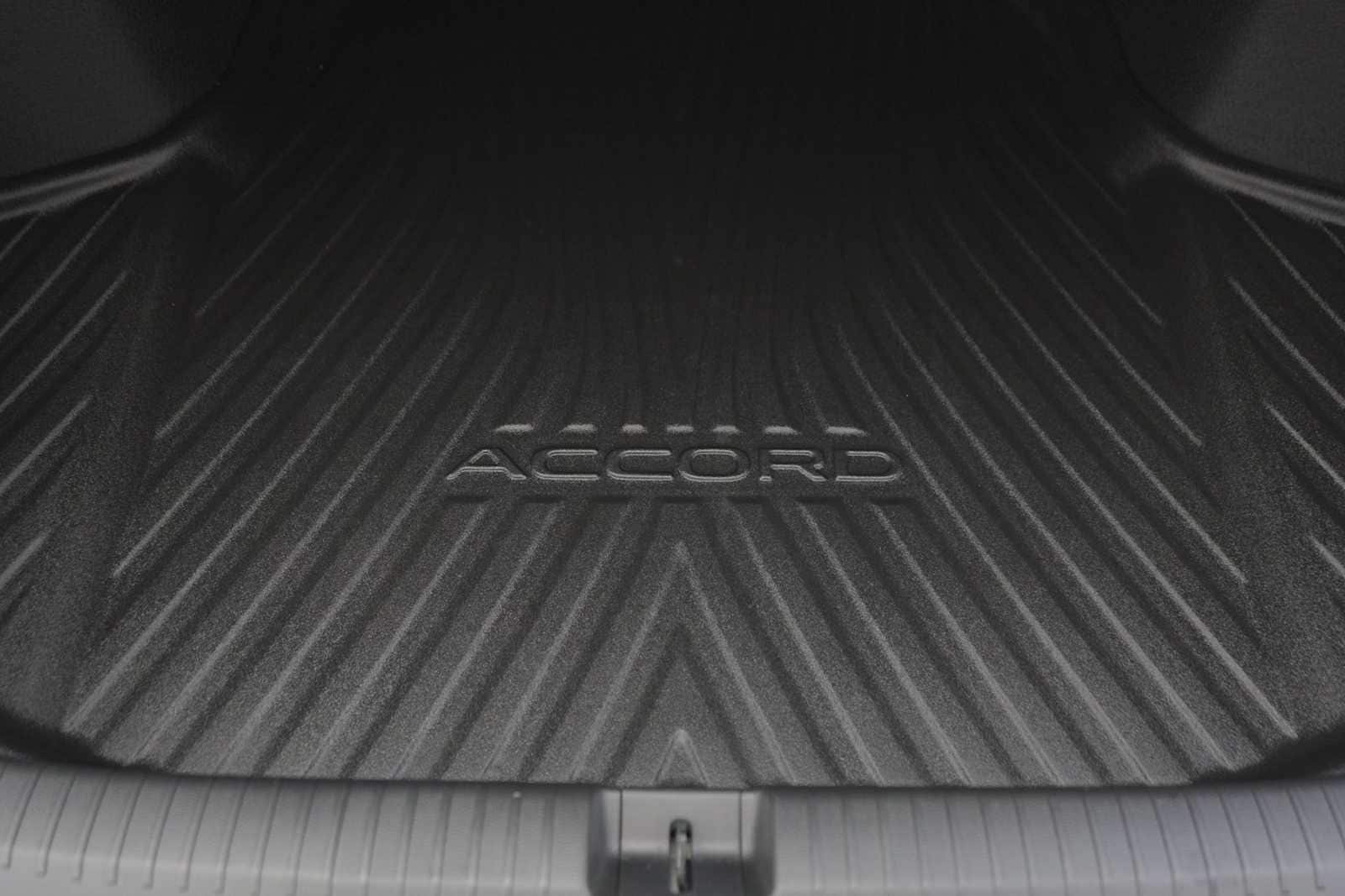 2026 Honda Accord Hybrid EX-L - Photo 27