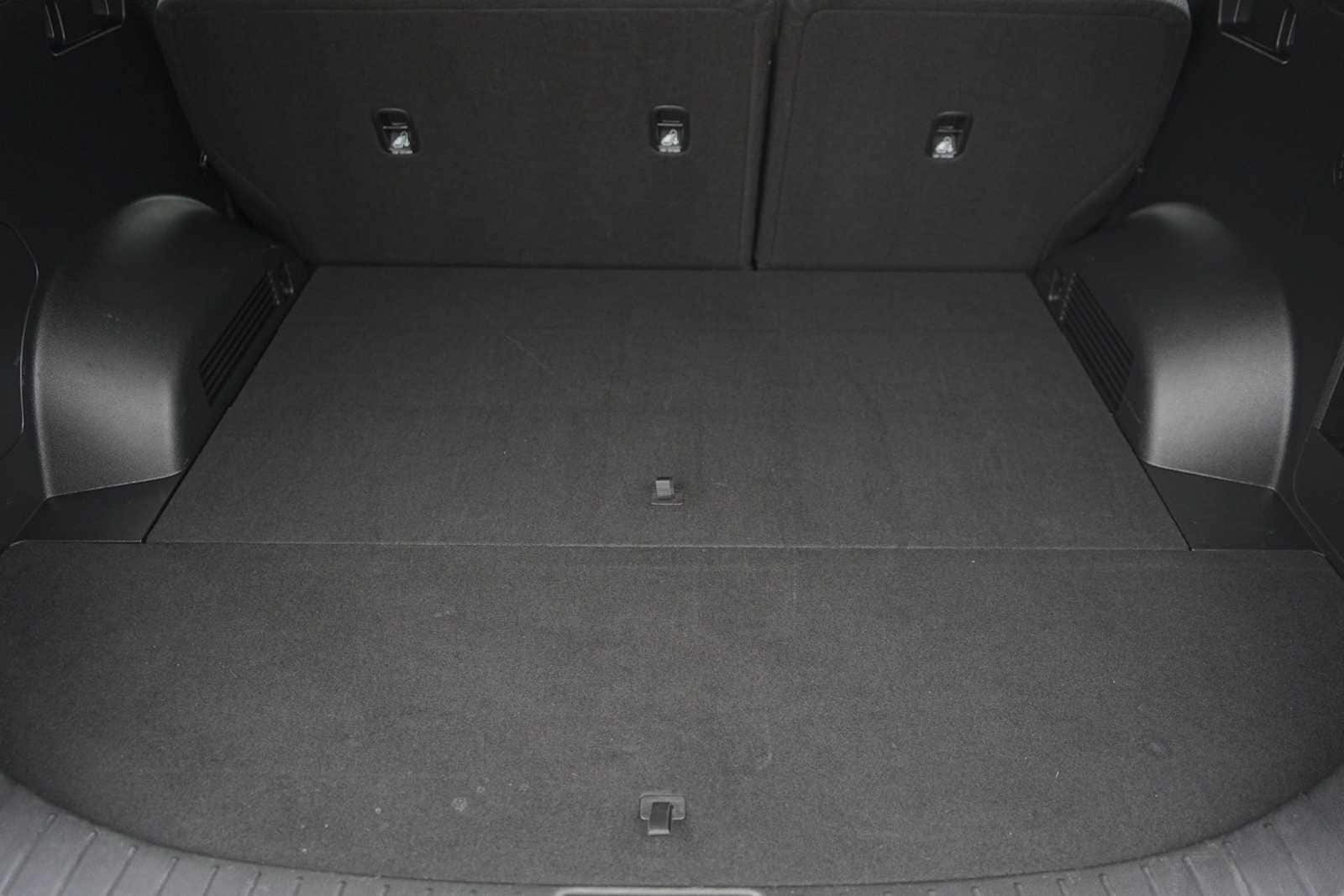 Thumbnail: 2023 Hyundai Santa Fe - 27