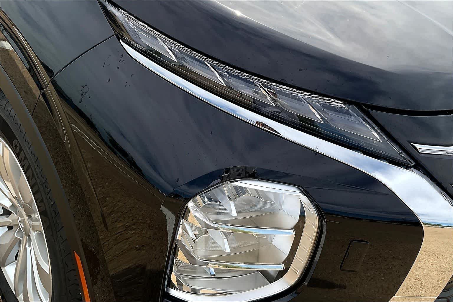 2025 Mitsubishi Outlander ES - Photo 30