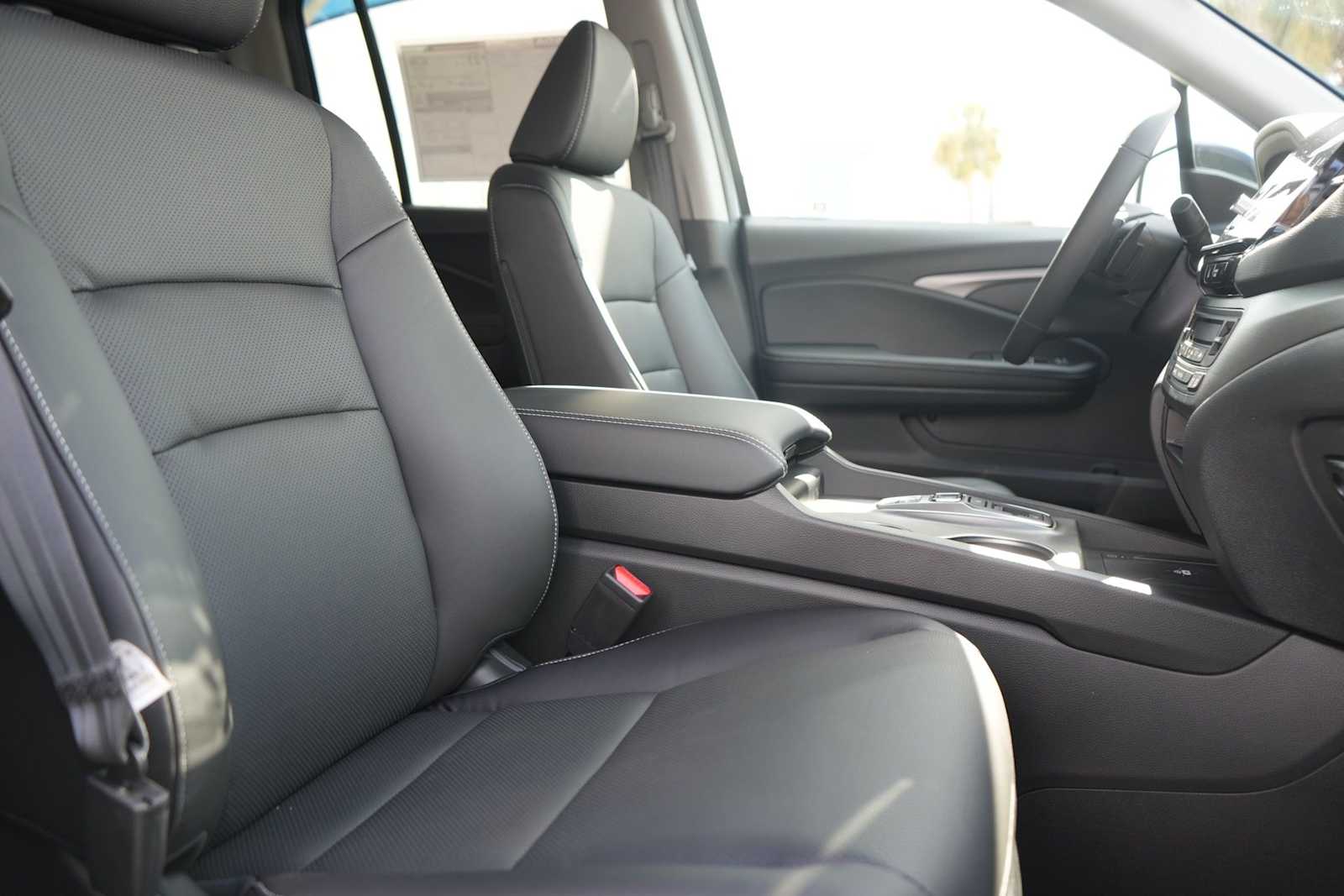 Thumbnail: 2026 Honda Ridgeline - 14