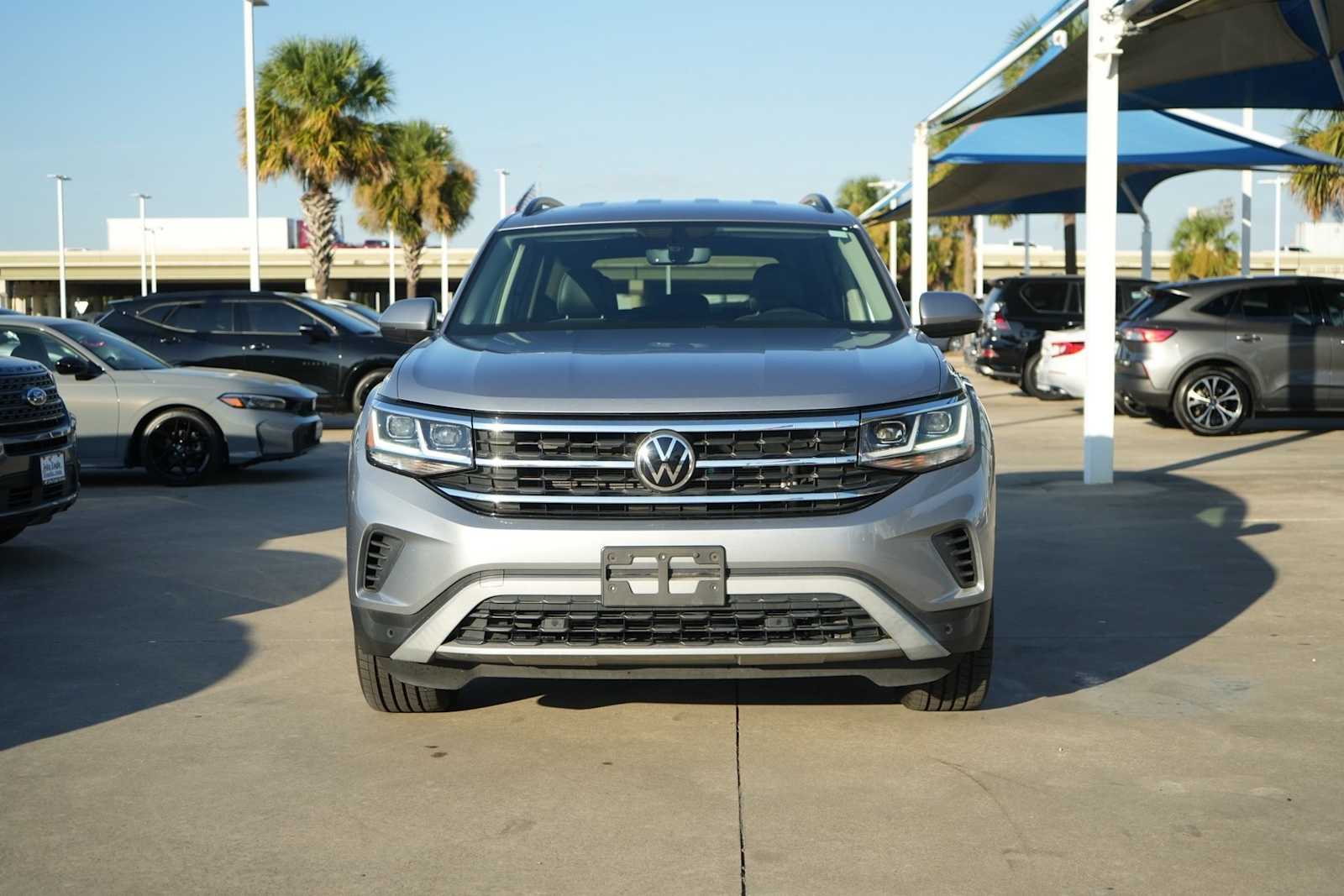 Thumbnail: 2022 Volkswagen Atlas - 6