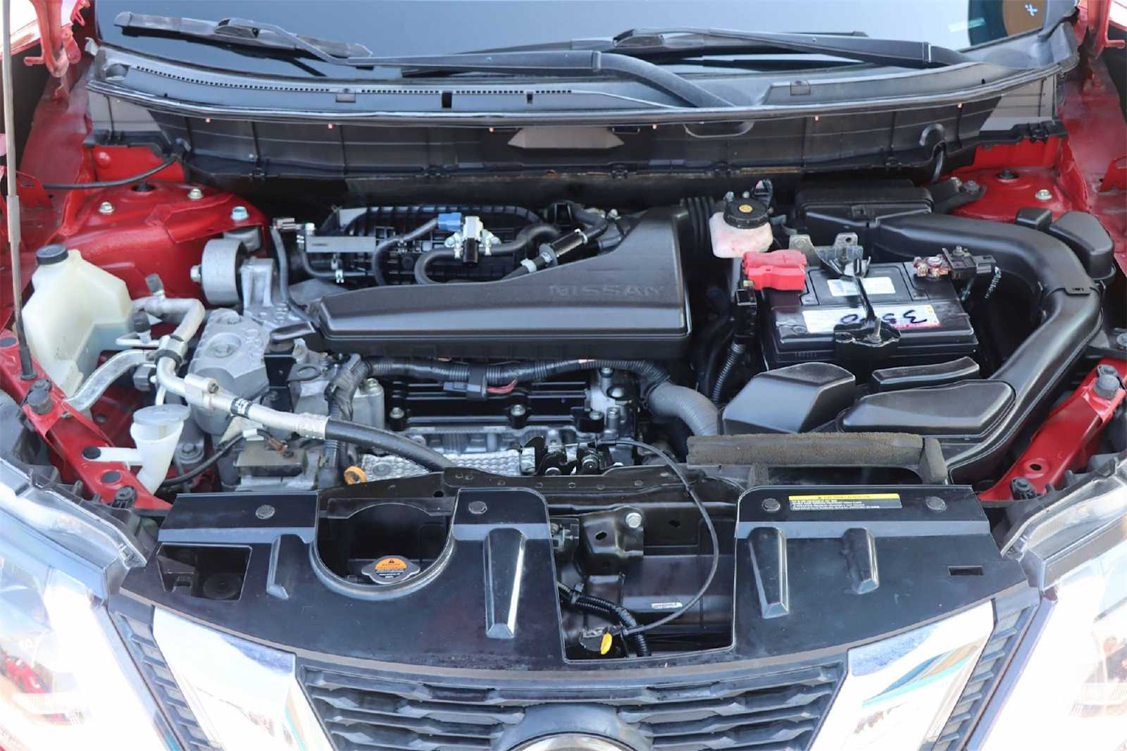 Thumbnail: 2018 Nissan Rogue - 9