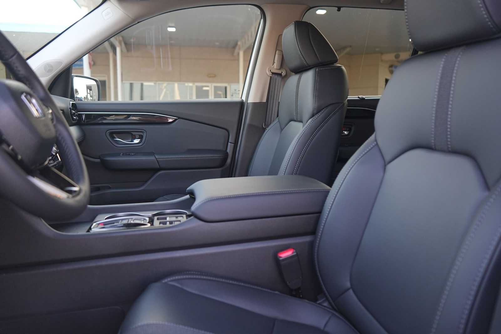 Thumbnail: 2026 Honda Pilot - 11