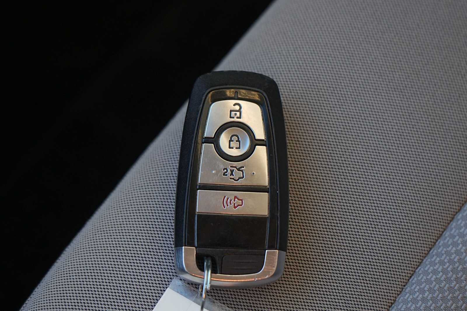 Thumbnail: 2018 Ford Fusion - 28